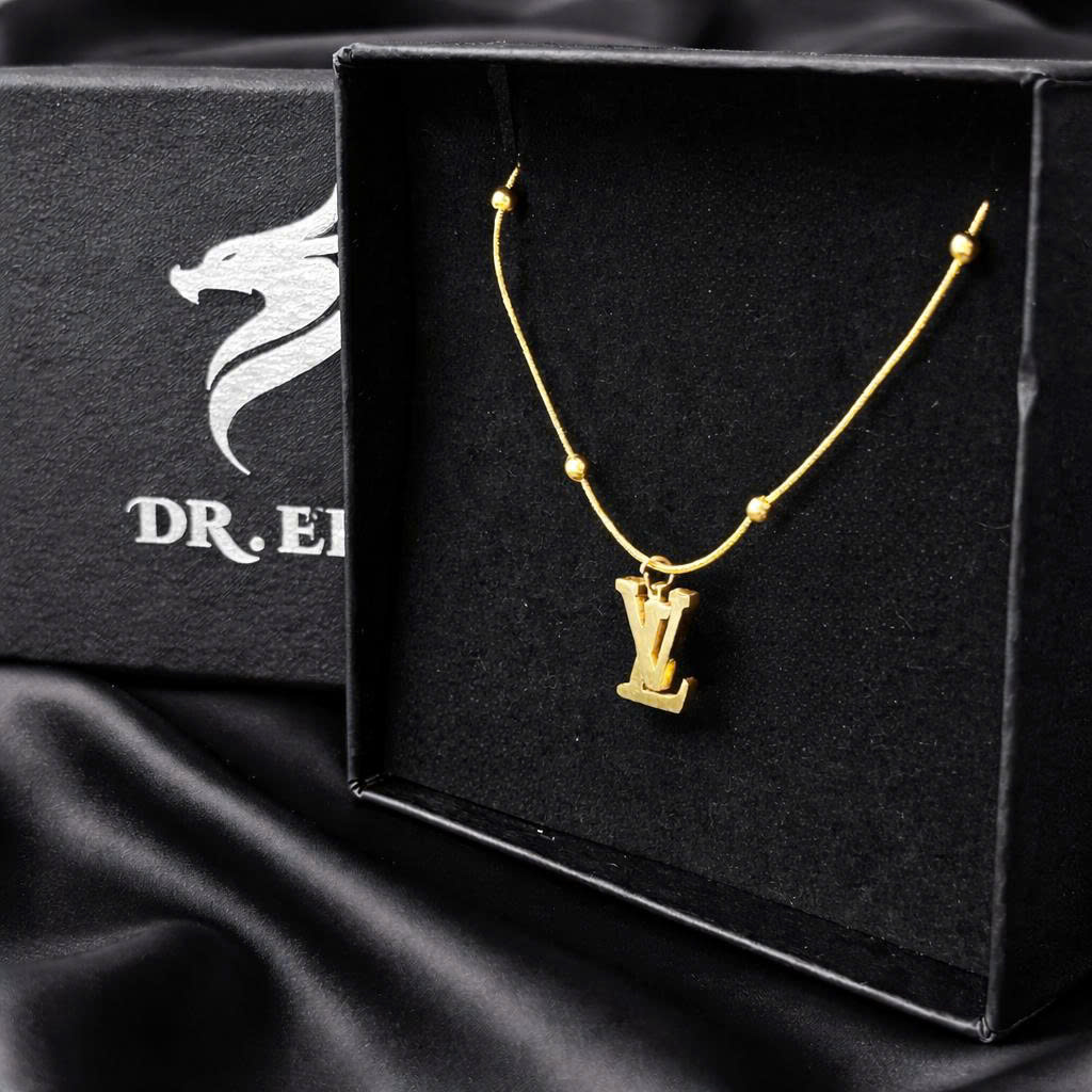 vòng cổ titan vàng charm LV to_thumbnail_2