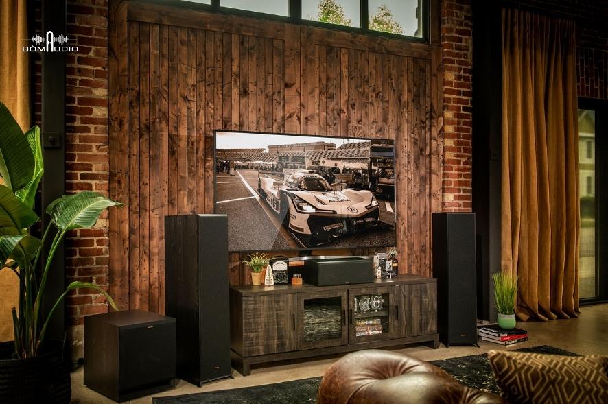 Loa nghe nhạc Klipsch RP-500C II sở hữu thiết kế khá gọn gàng