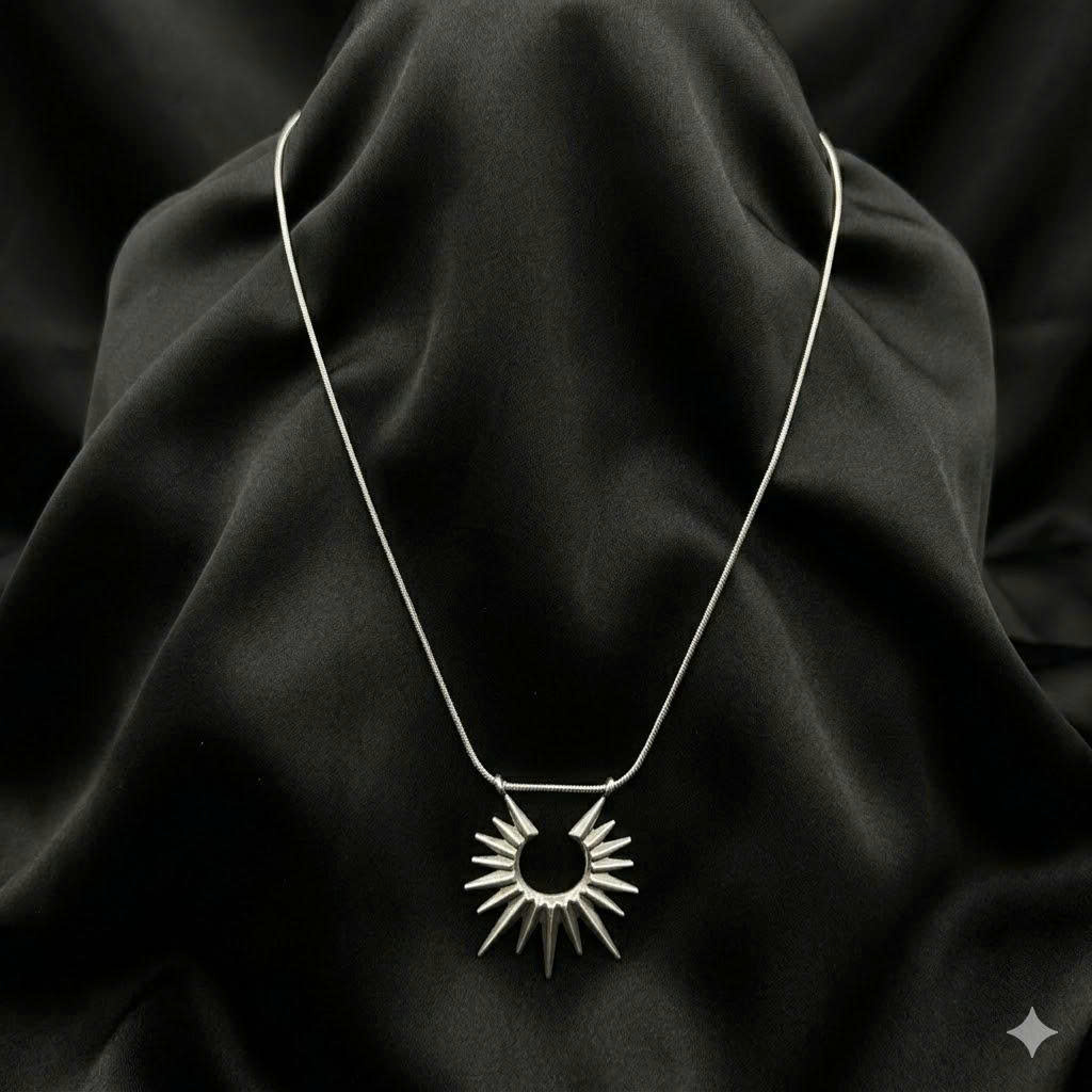 Vòng cổ titan charm mặt trời._thumbnail_2