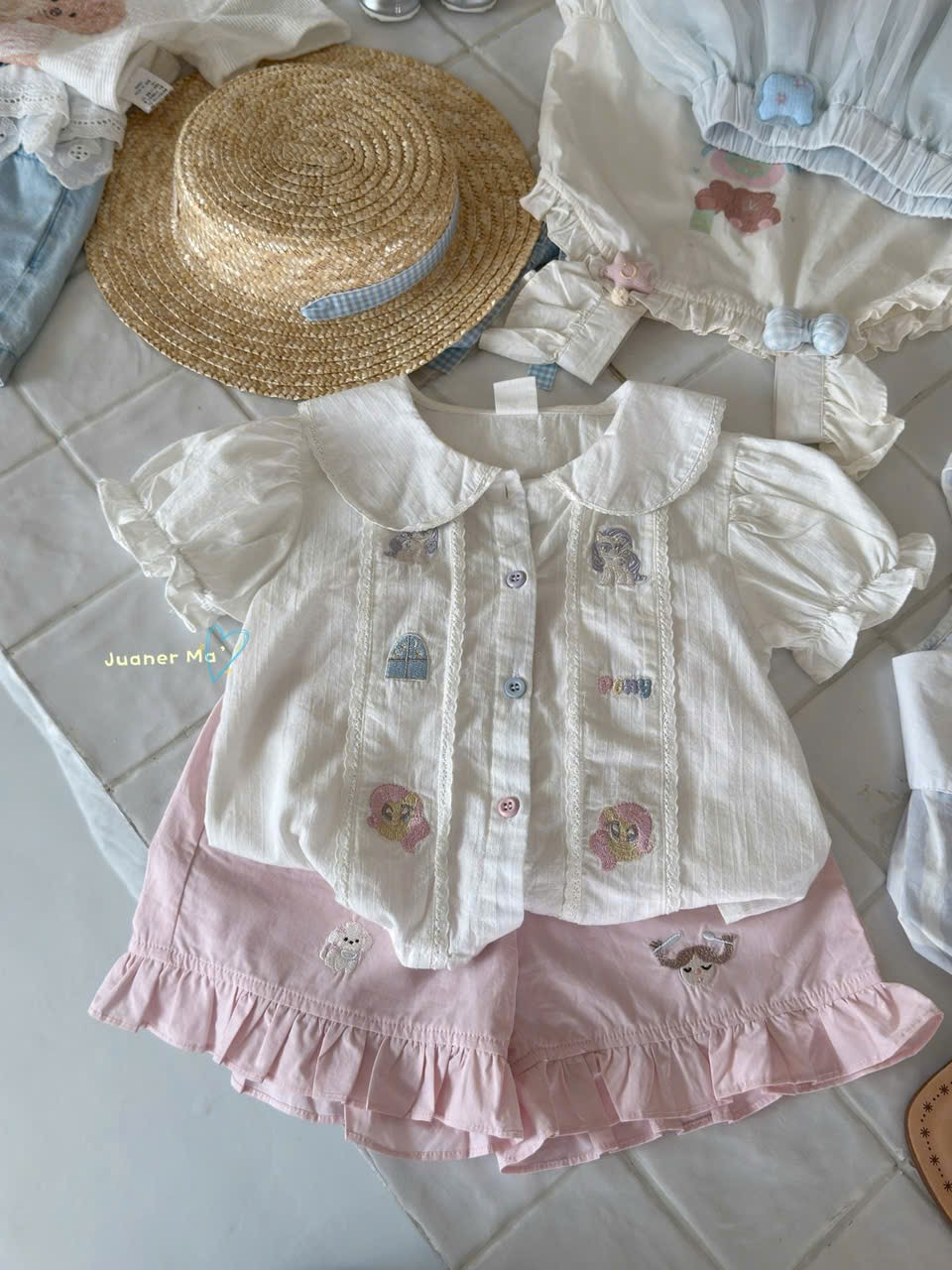 CX119 - Áo sơ mi cổ sen thêu pony hãng CX7