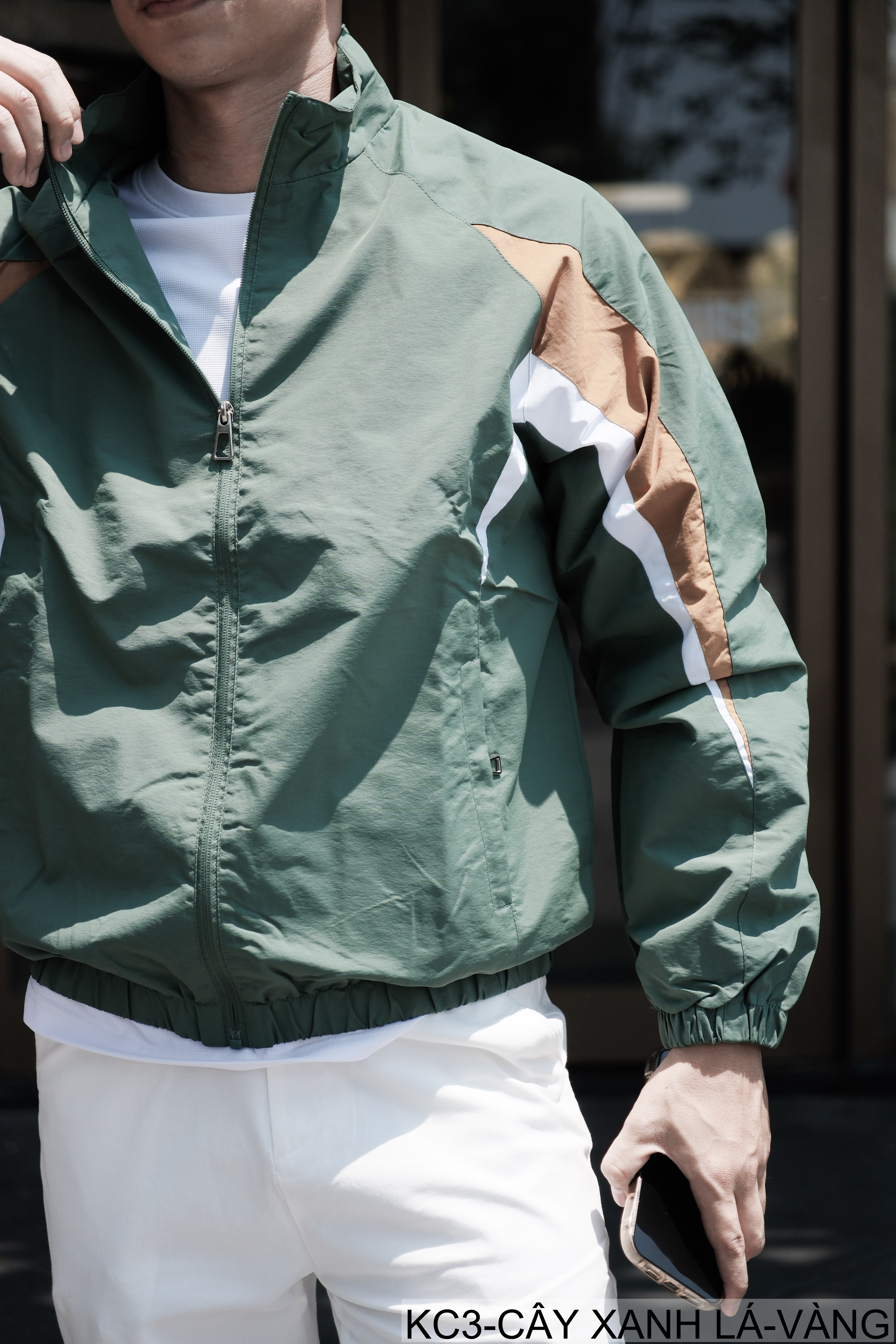 KC3 - Áo khoác nam cổ đứng phối màu năng động, chất polyester thoáng mát, form regular phù hợp xuân thu_thumbnail_9