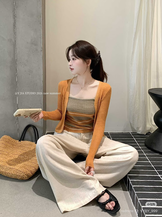 Lucas - Set áo 2 dây kẻ ngang + áo cardigan + quần đũi suông 2302_thumbnail_1