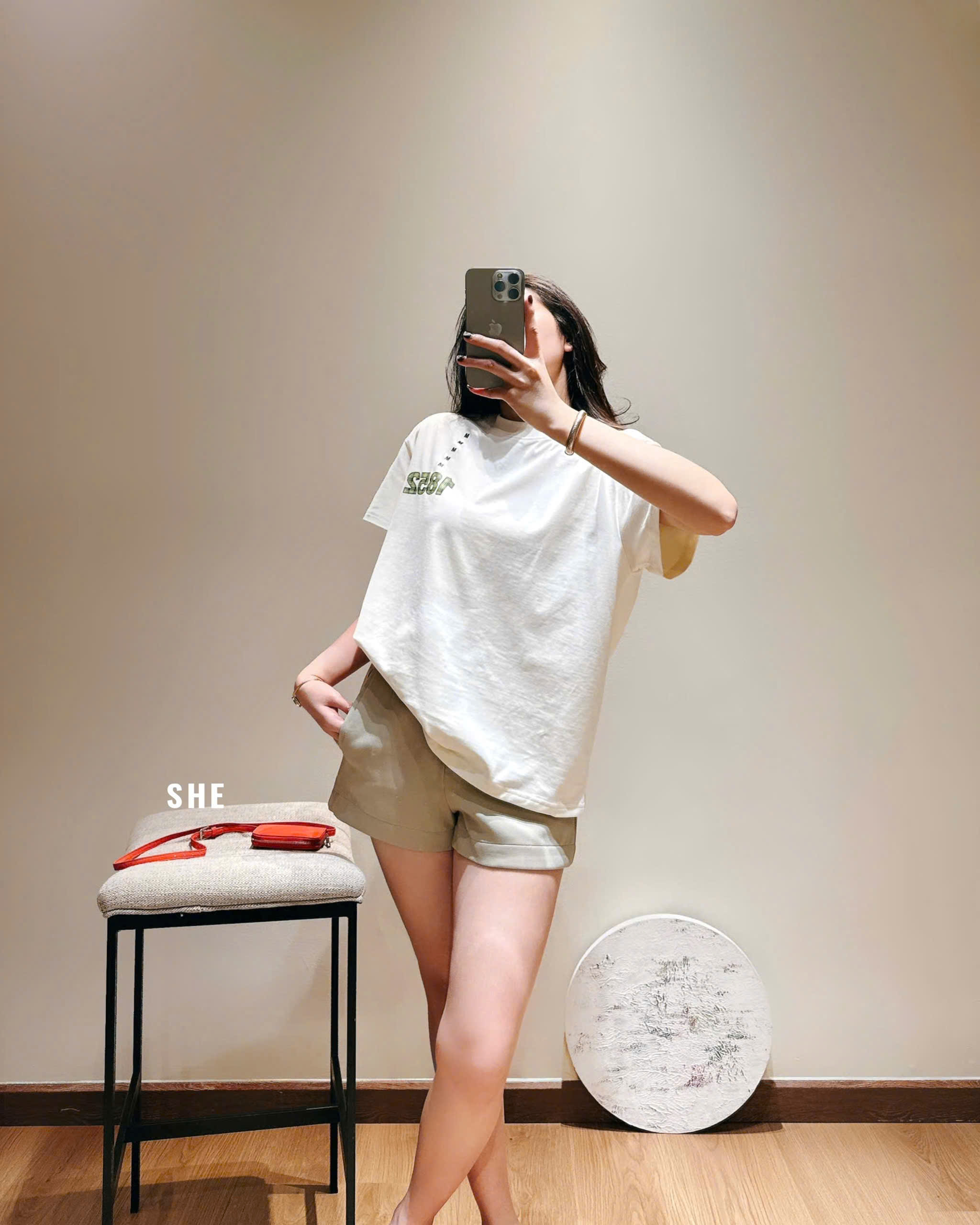I717 ÁO THUN TAY NGẮN_thumbnail_2