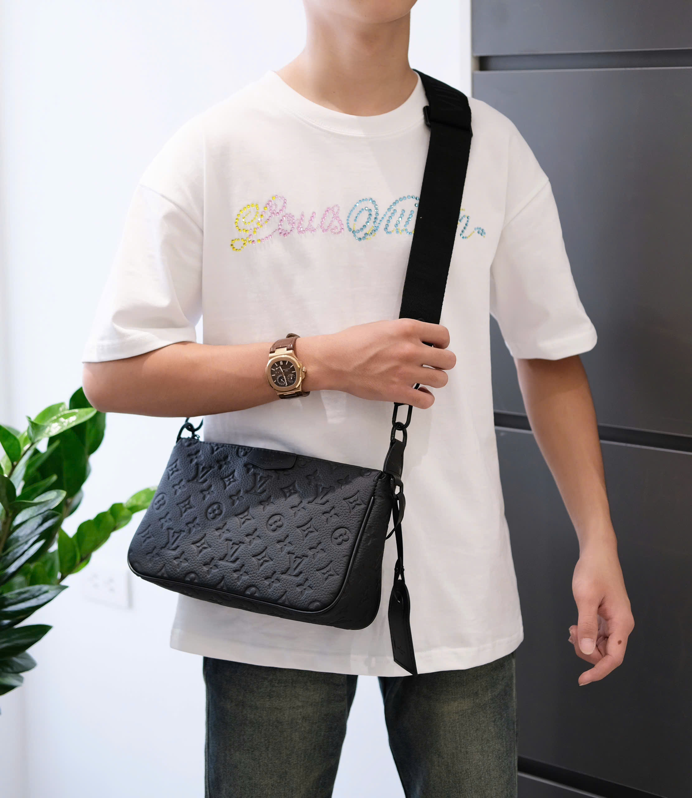  túi đeo chéo Louis Vuitton Pochette Accessoire X_thumbnail_6