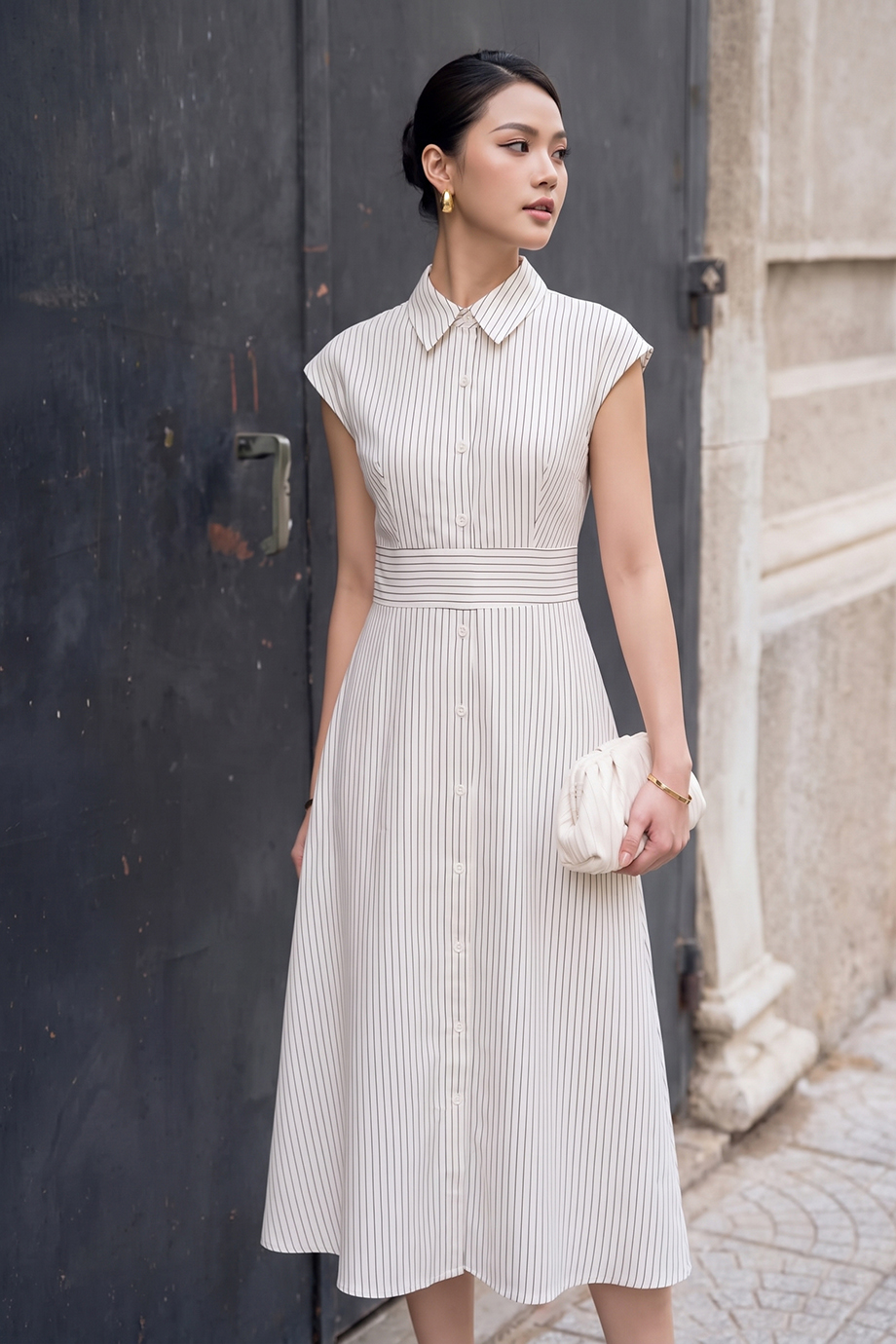 Đầm sơ mi linen 26204 kẻ trắng