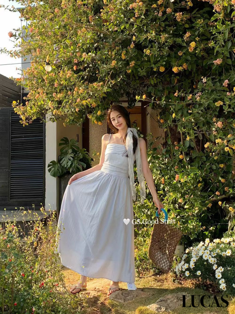 Váy 2 dây ngực đan + chân xòe maxi GS + khăn ren