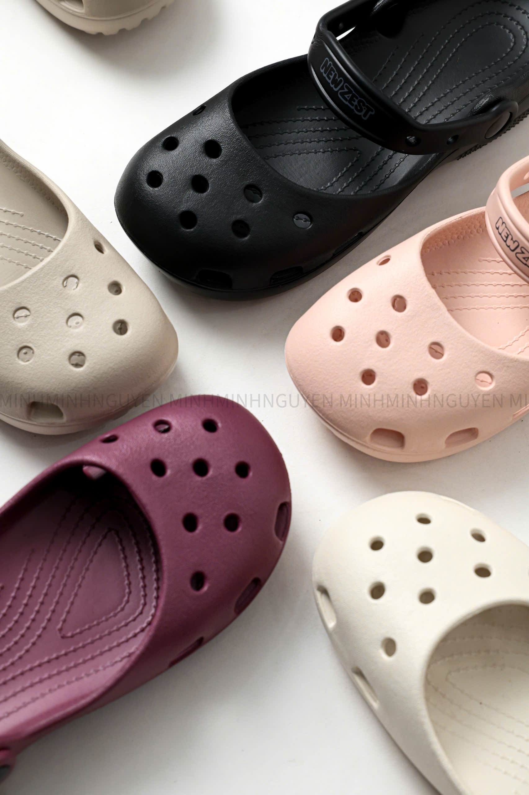 SANDAL_thumbnail_2