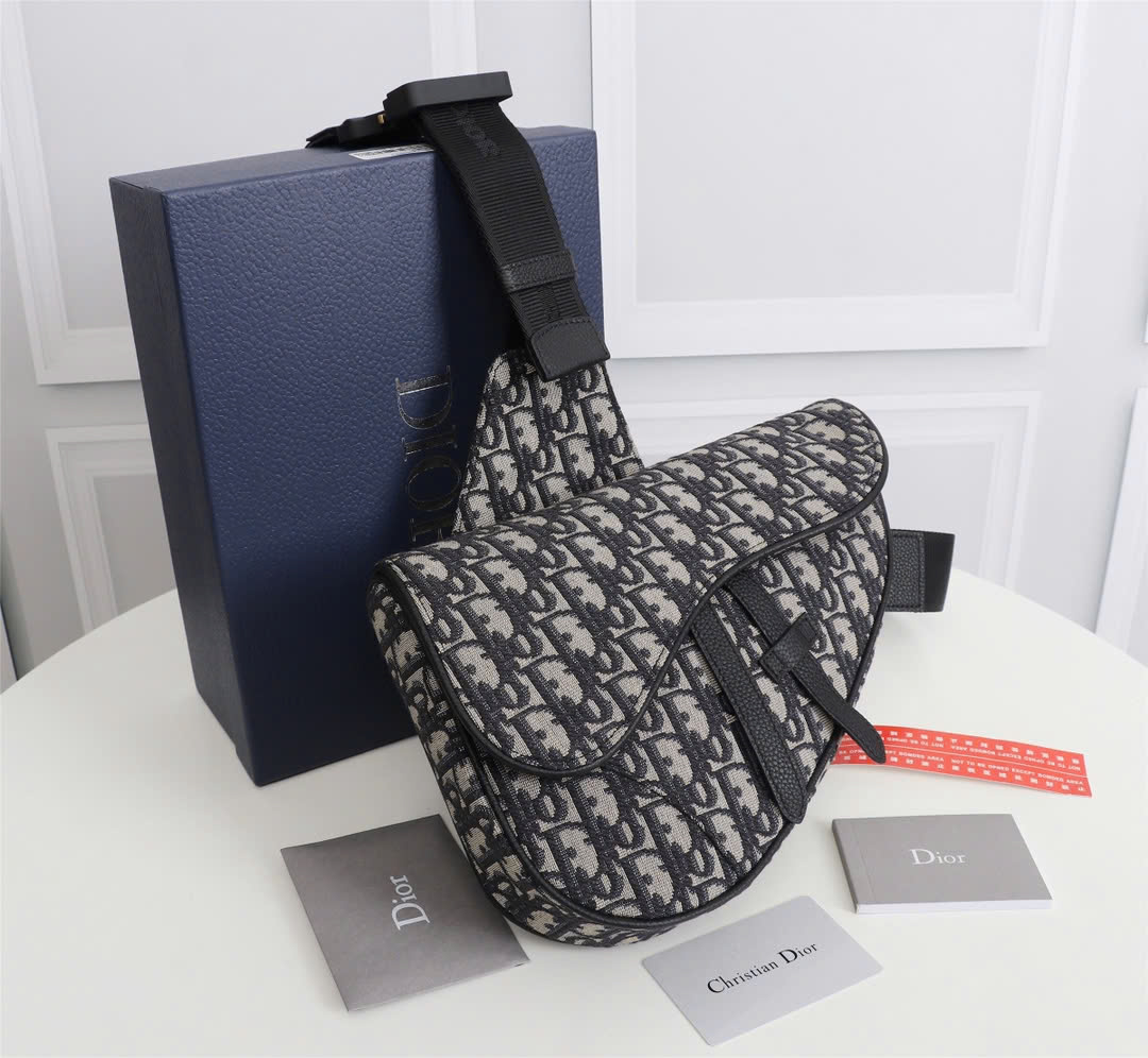 Túi bao tử Dior Saddle Bag_thumbnail_3
