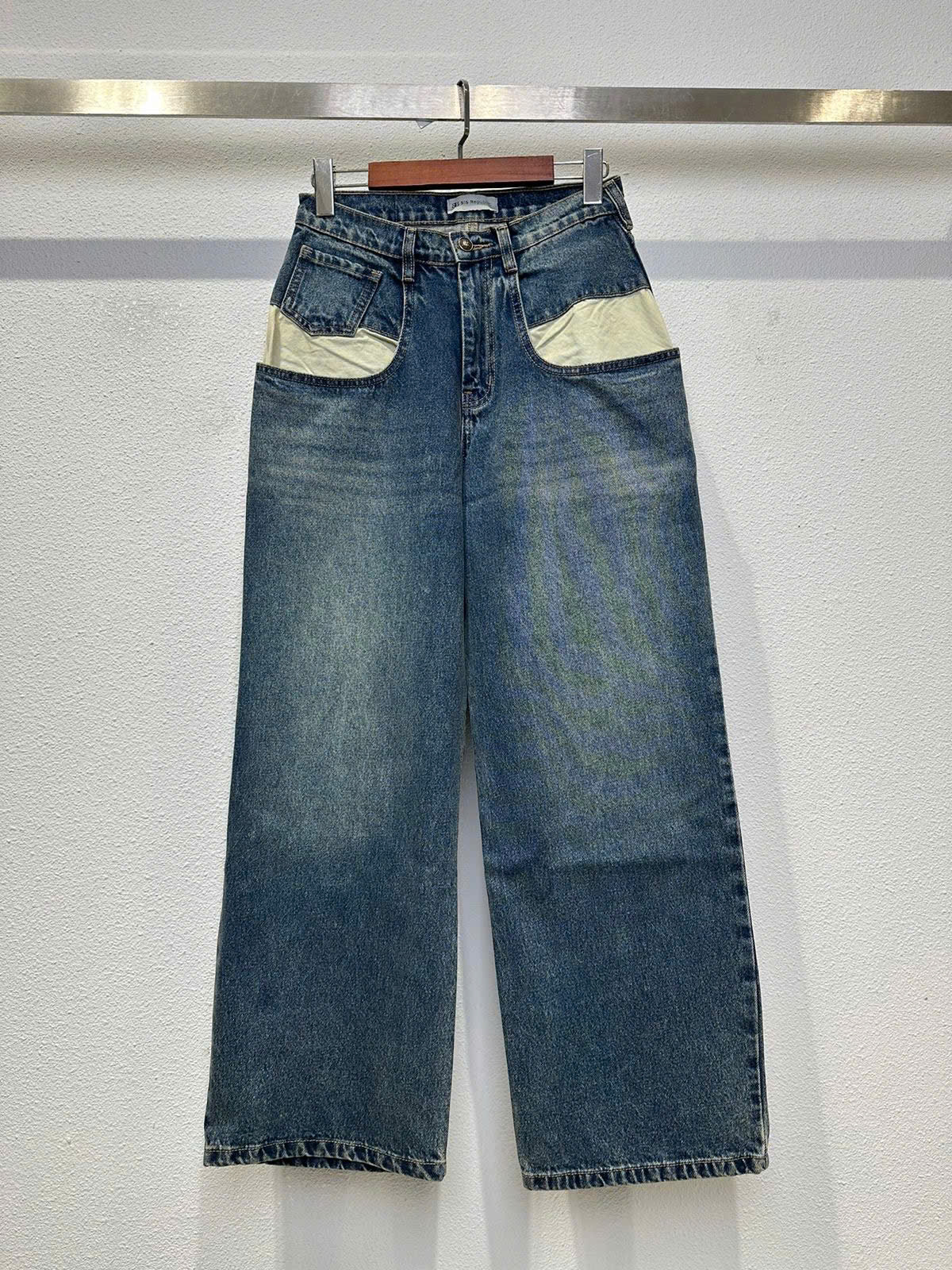 QUAN JEAN