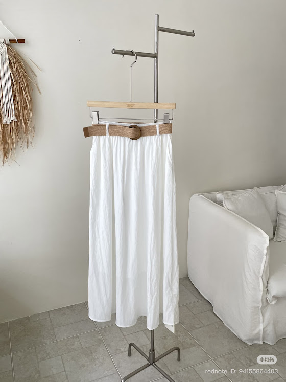 Lucas - Chân váy thô xòe dáng dài cạp chun + belt tết bản lớn mặt gỗ tròn_thumbnail_3
