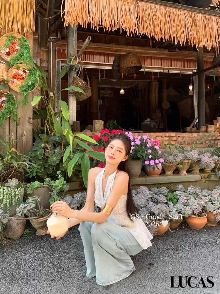 Áo sơ mi yếm caro xoắn ngực GS gấu xòe