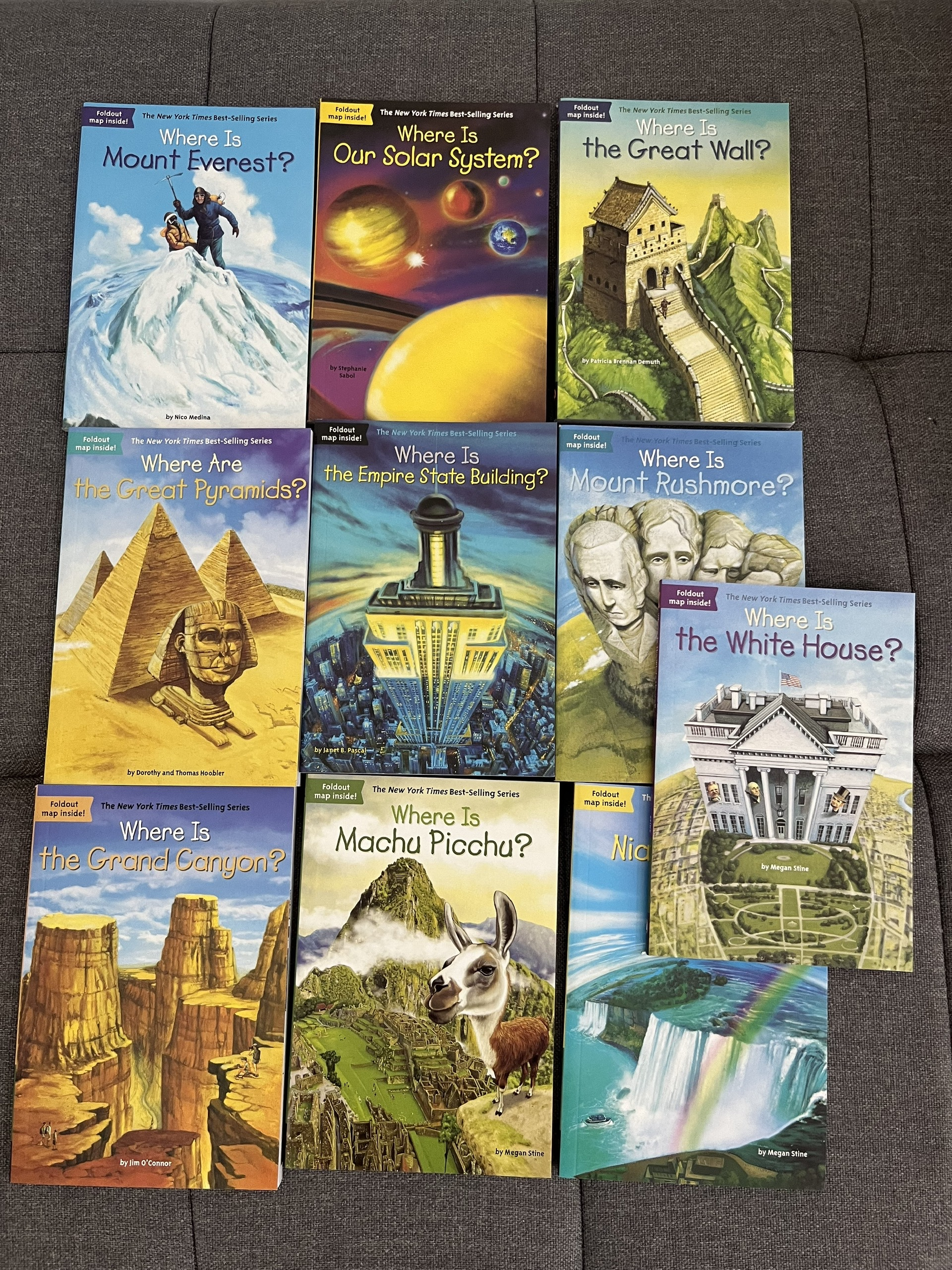 Where is? - 10 cuốn sách Tiếng Anh nhập khẩu