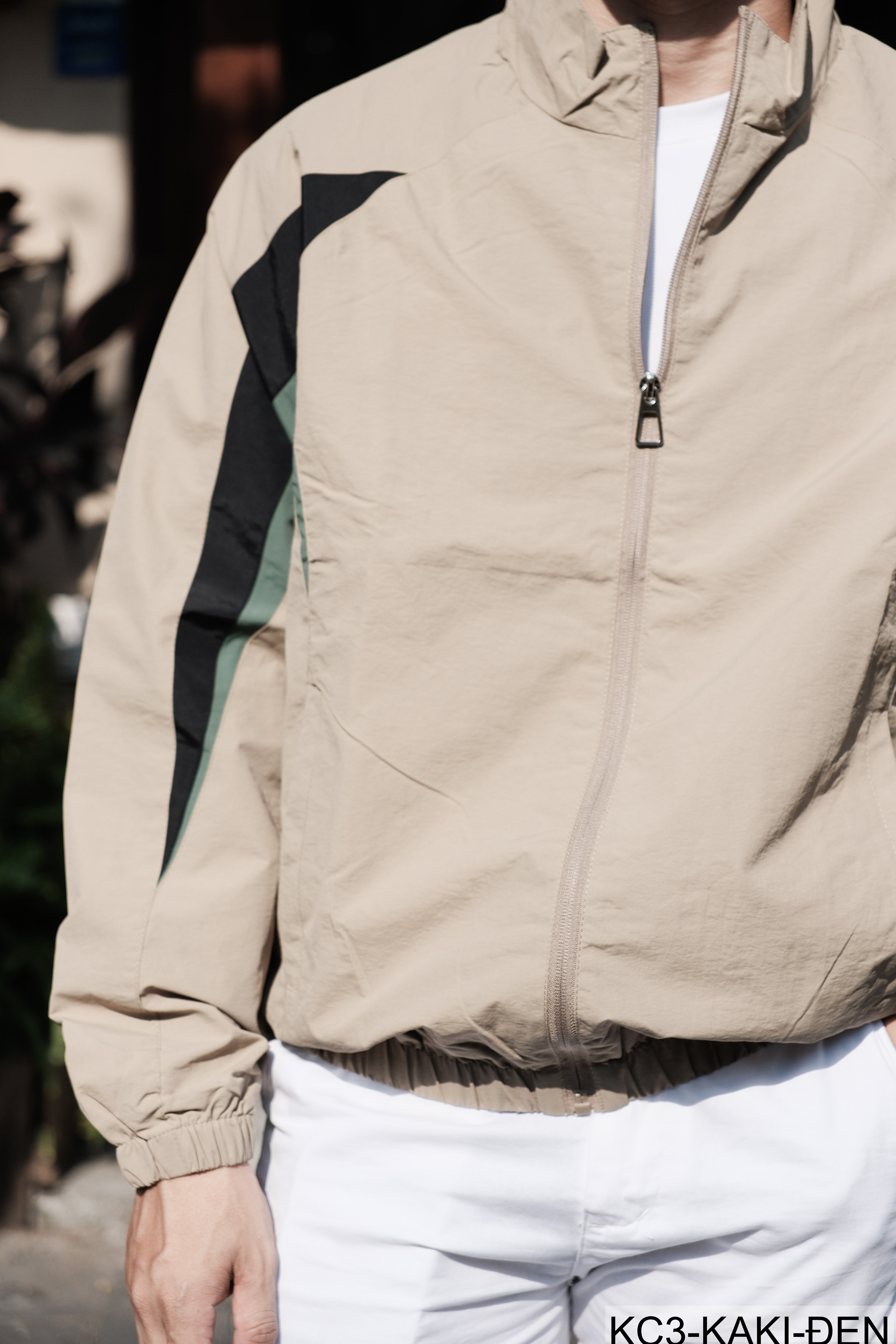 KC3 - Áo khoác nam cổ đứng phối màu năng động, chất polyester thoáng mát, form regular phù hợp xuân thu_thumbnail_20