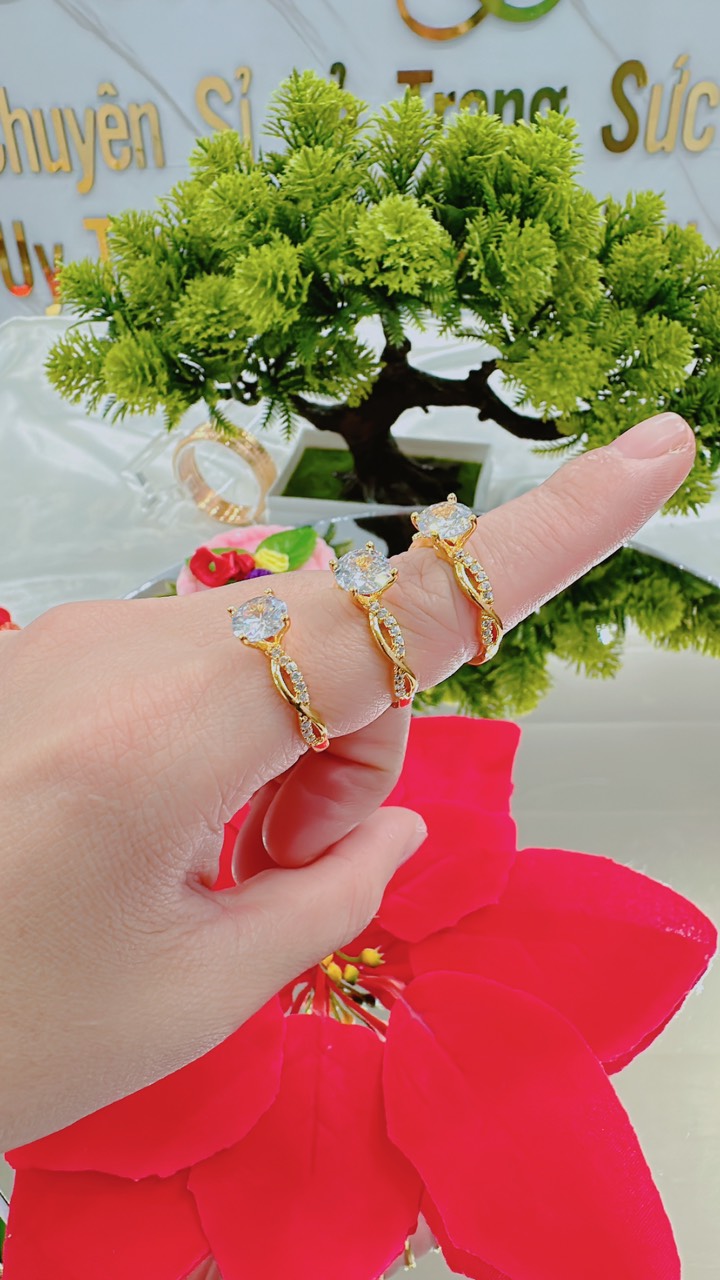 Nhẫn Xoắn Ngọc