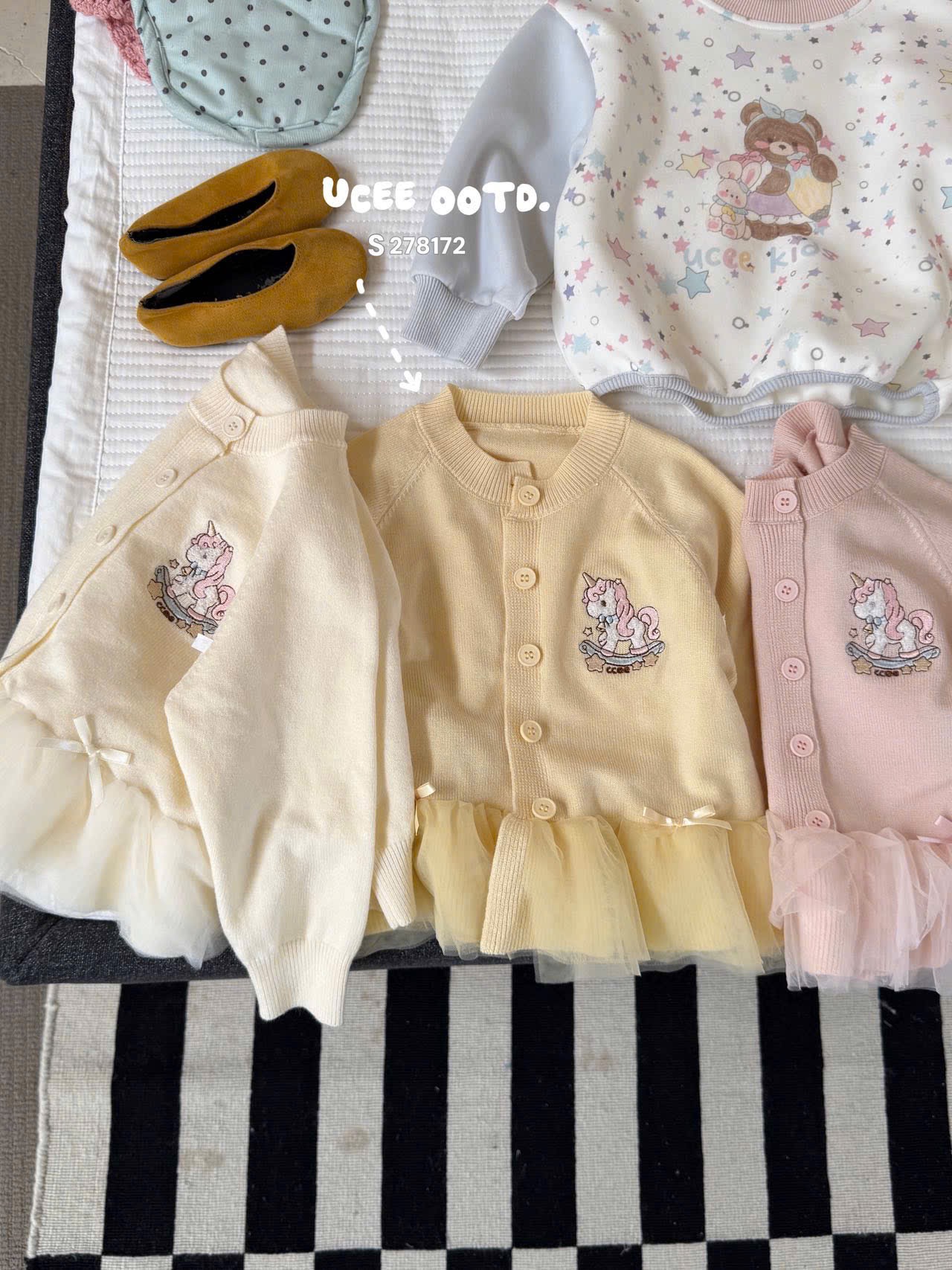 UC50 - Áo cardigan phối voan thêu ngựa màu kem 278172