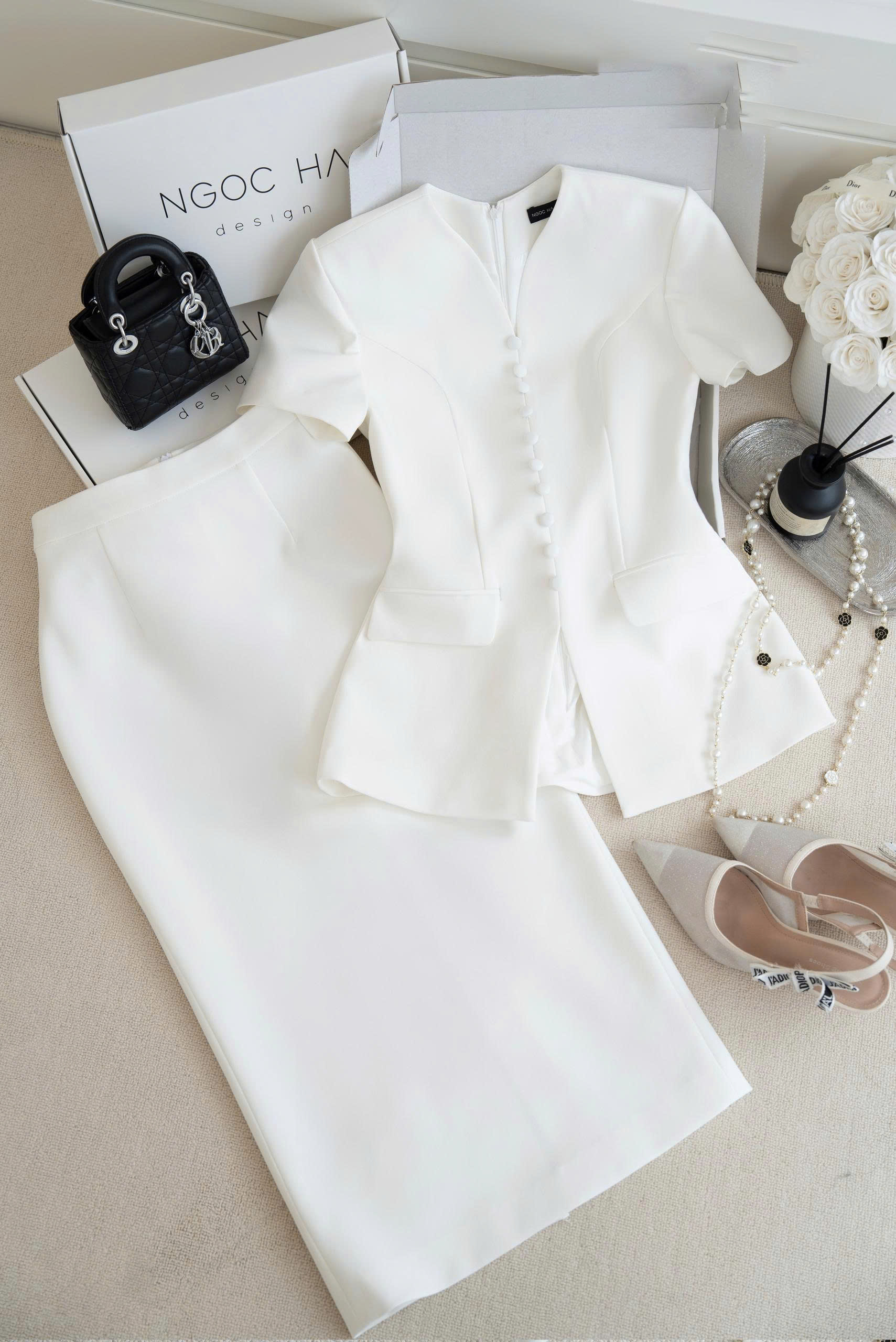 Cateline Set_ Bộ Vest Cổ V Đính Cúc Nhí Chân Váy Bút Chì BJ127_thumbnail_11