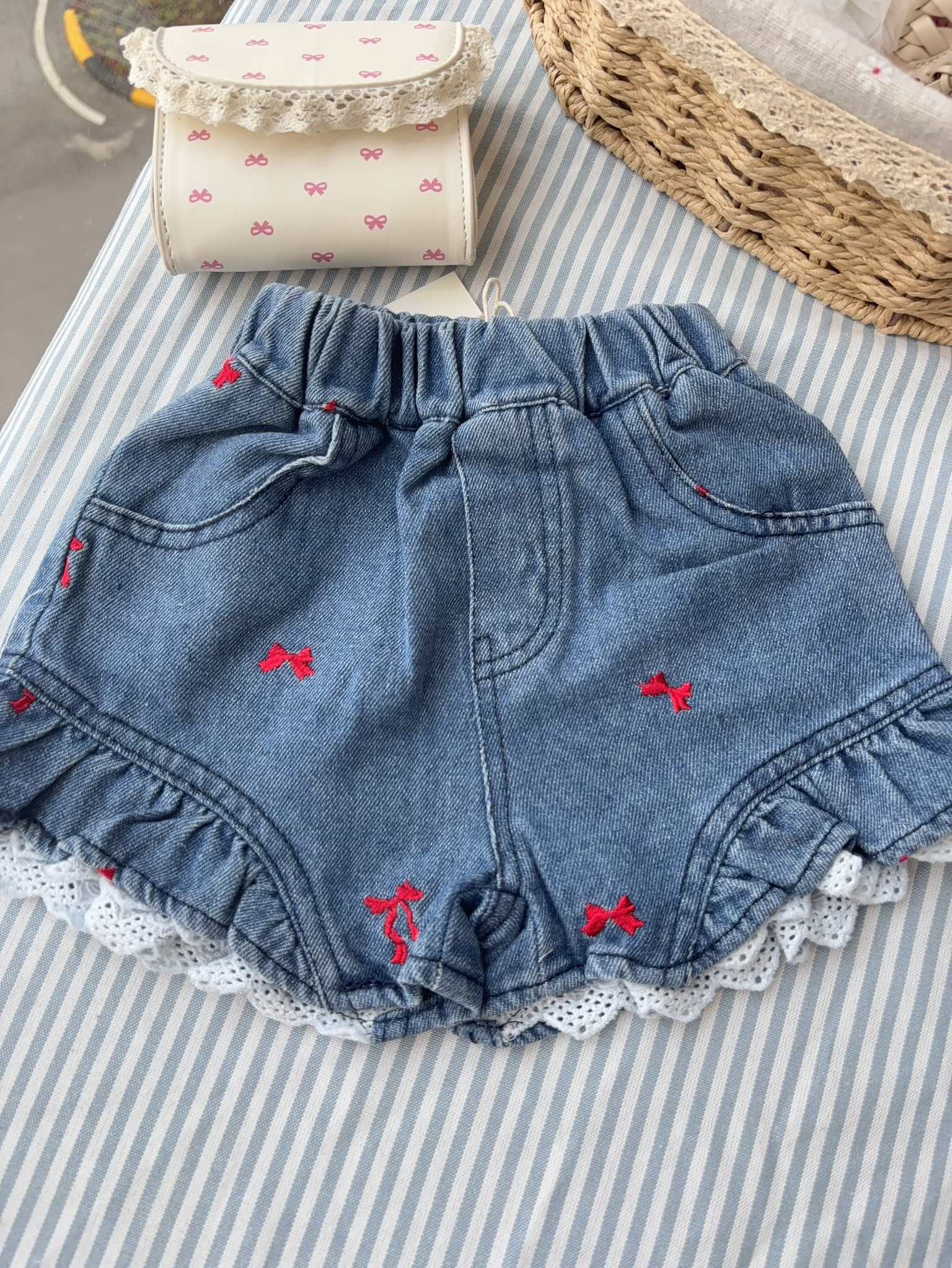 (E211) Quần sooc bò gấu ren trắng hãng 11.Eleven_thumbnail_1