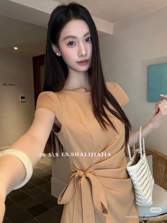 Lucas - Váy cổ tròn cộc tay dáng ngắn xếp ly buộc nơ lệch 1 bên eo GENTLE_thumbnail_5