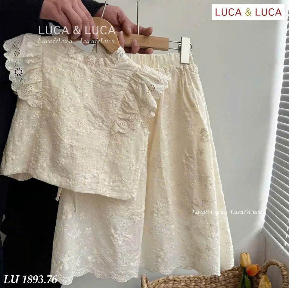 HE83 Set áo hoa nổi + chân váy dài