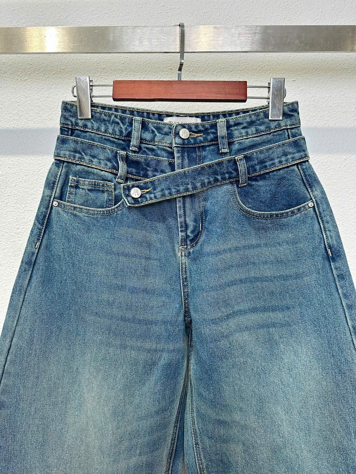 QUAN JEAN_thumbnail_3