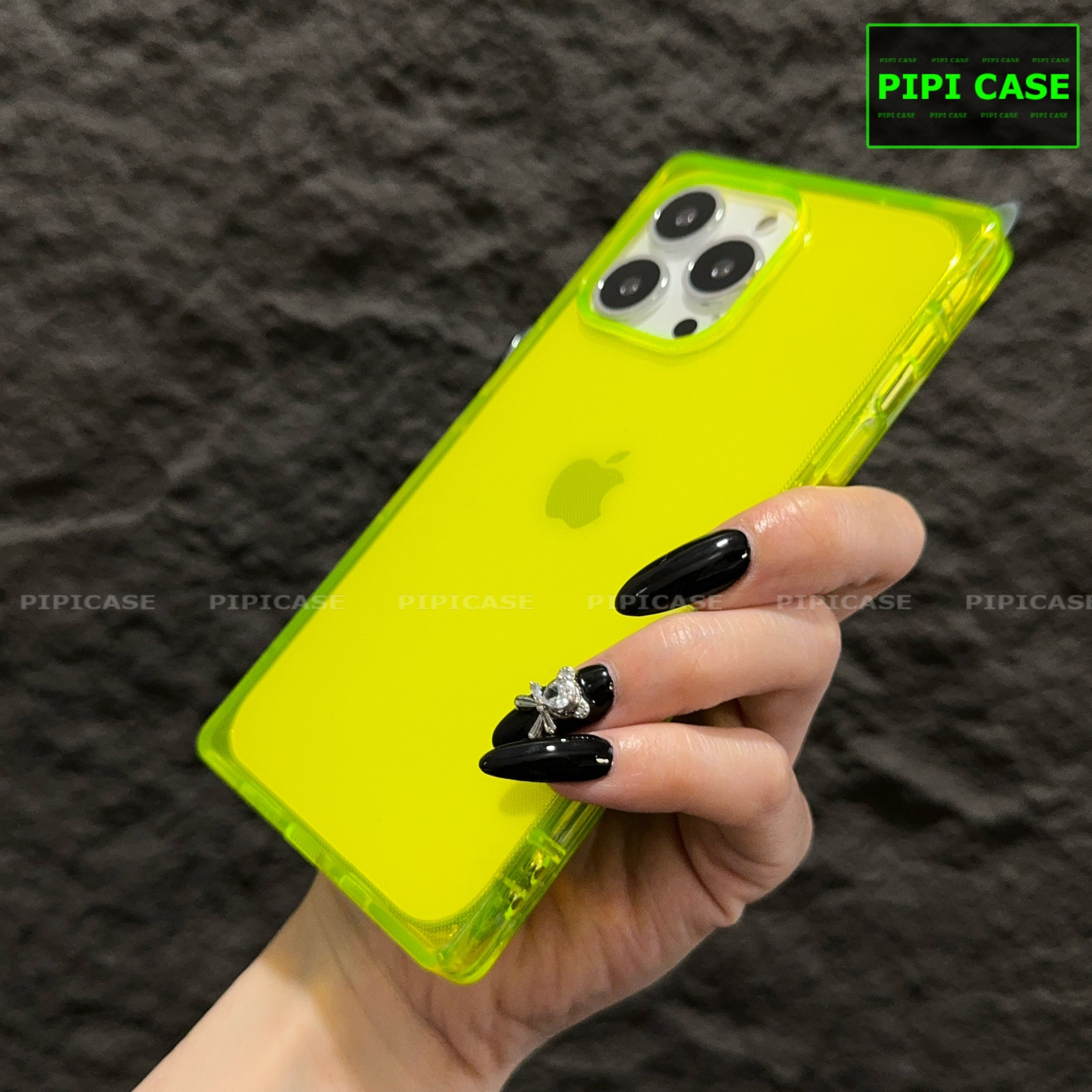 Ốp Lưng iPhone 13 Pro - Layla - Vàng Dạ Quang