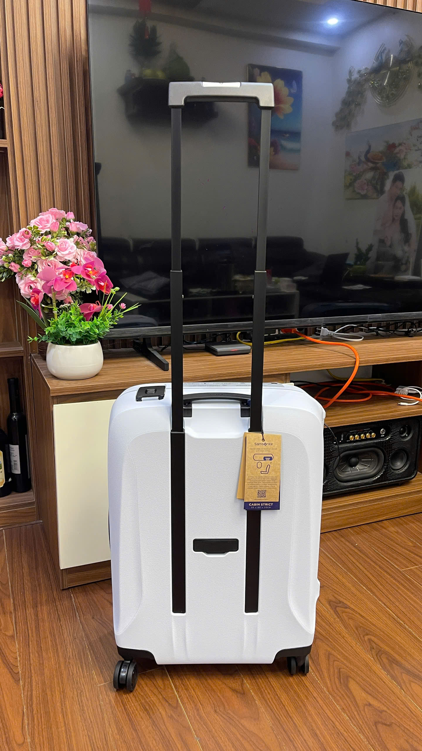 Vali SAMSONITE ESSENS SPINNER_thumbnail_7