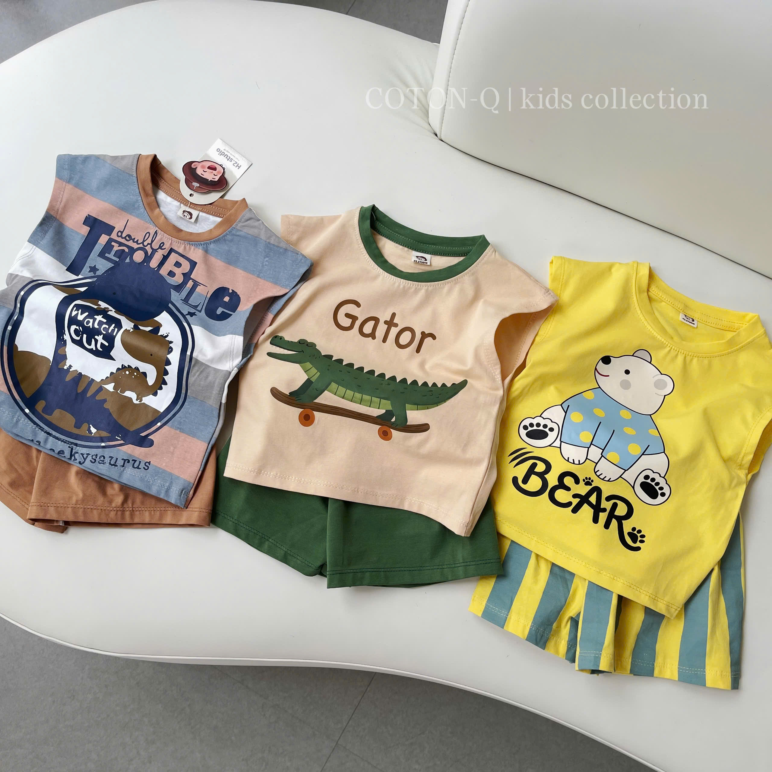 HE80 Set 3 bộ ba lỗ bé ( NGẪU NHIÊN )