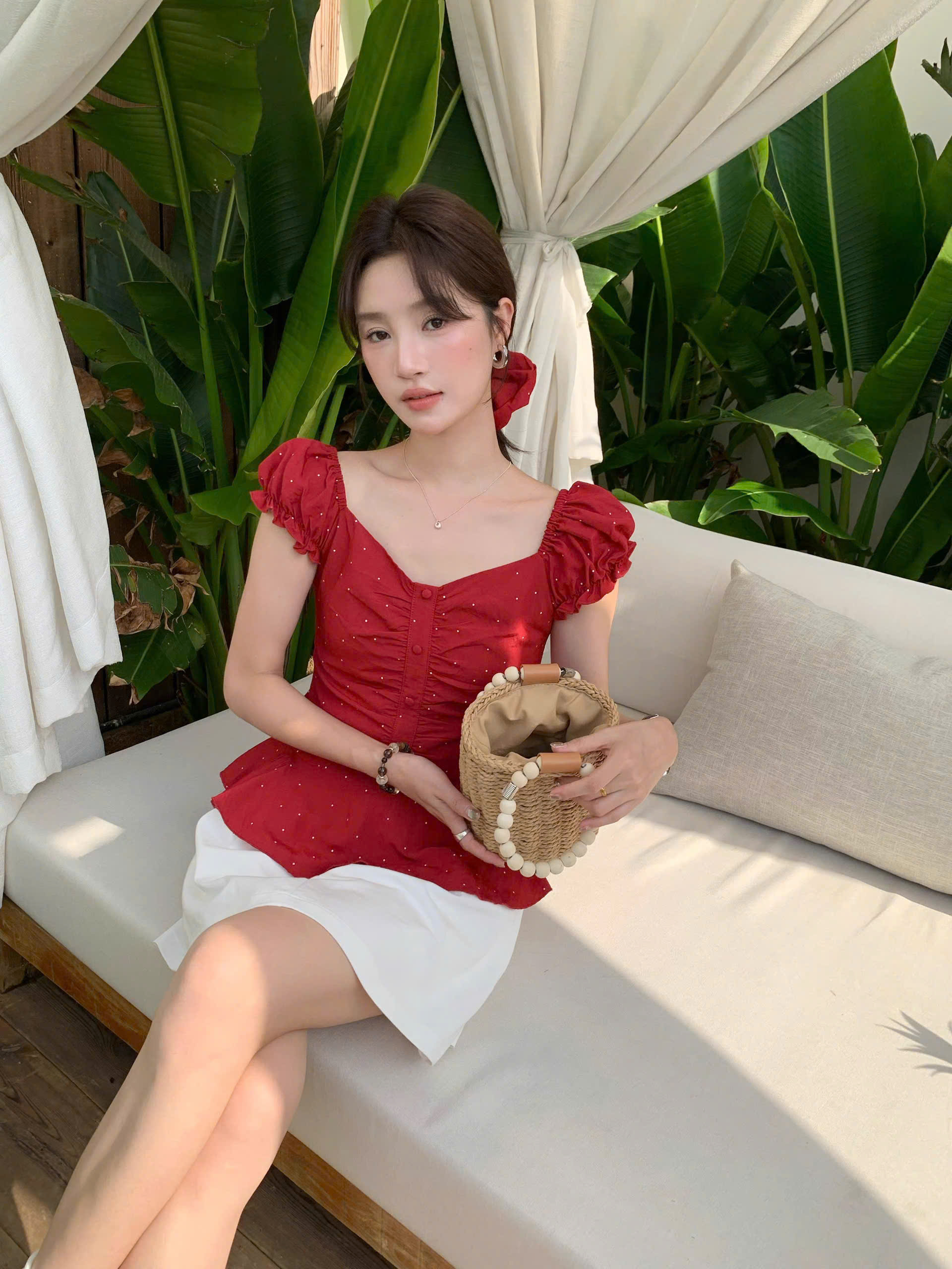 Lucas - Áo sơ mi chấm bi cổ vuông tay bồng gấu xòe nhẹ_thumbnail_4