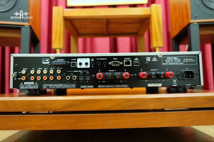 Hình ảnh chụp thực tế Amply nghe nhạc ROTEL A14 MKII tại Bờm Audio