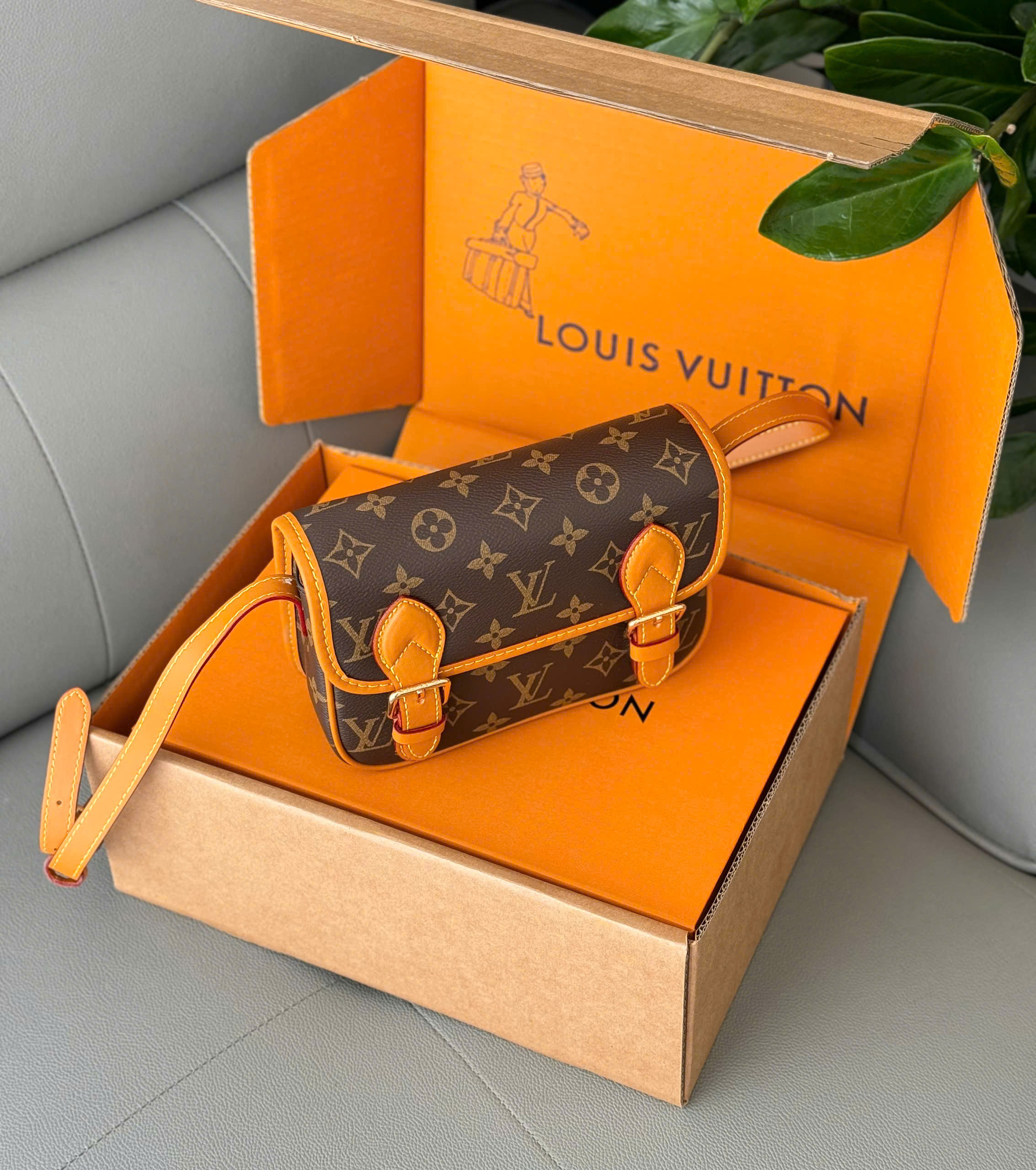 Túi Đeo Louis Vuitton Satchel G69 _thumbnail_3