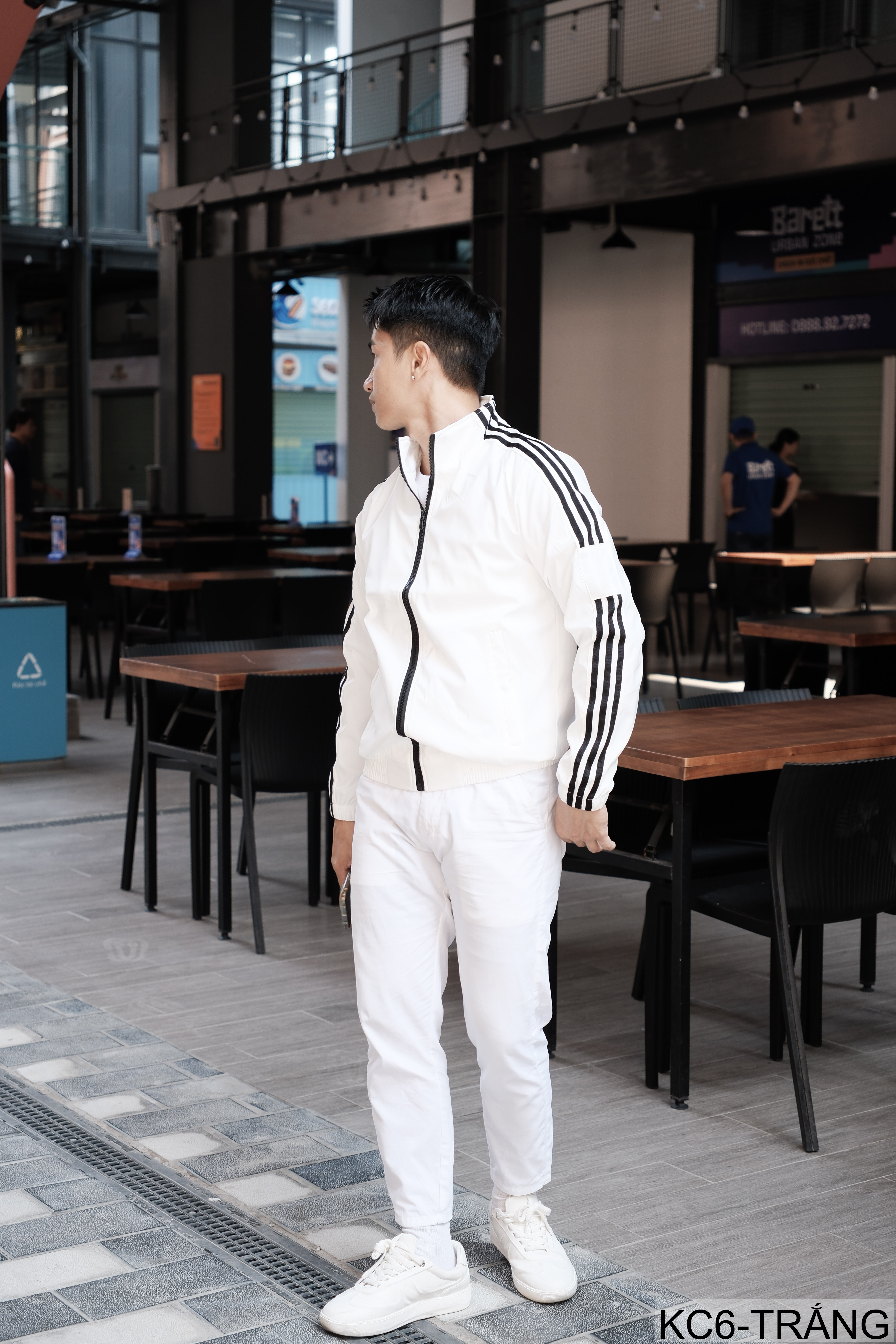 KC6 - Áo khoác nam thể thao cổ đứng tay dài chống mài mòn, thoáng khí, 3 màu trắng xanh lá đen_thumbnail_8