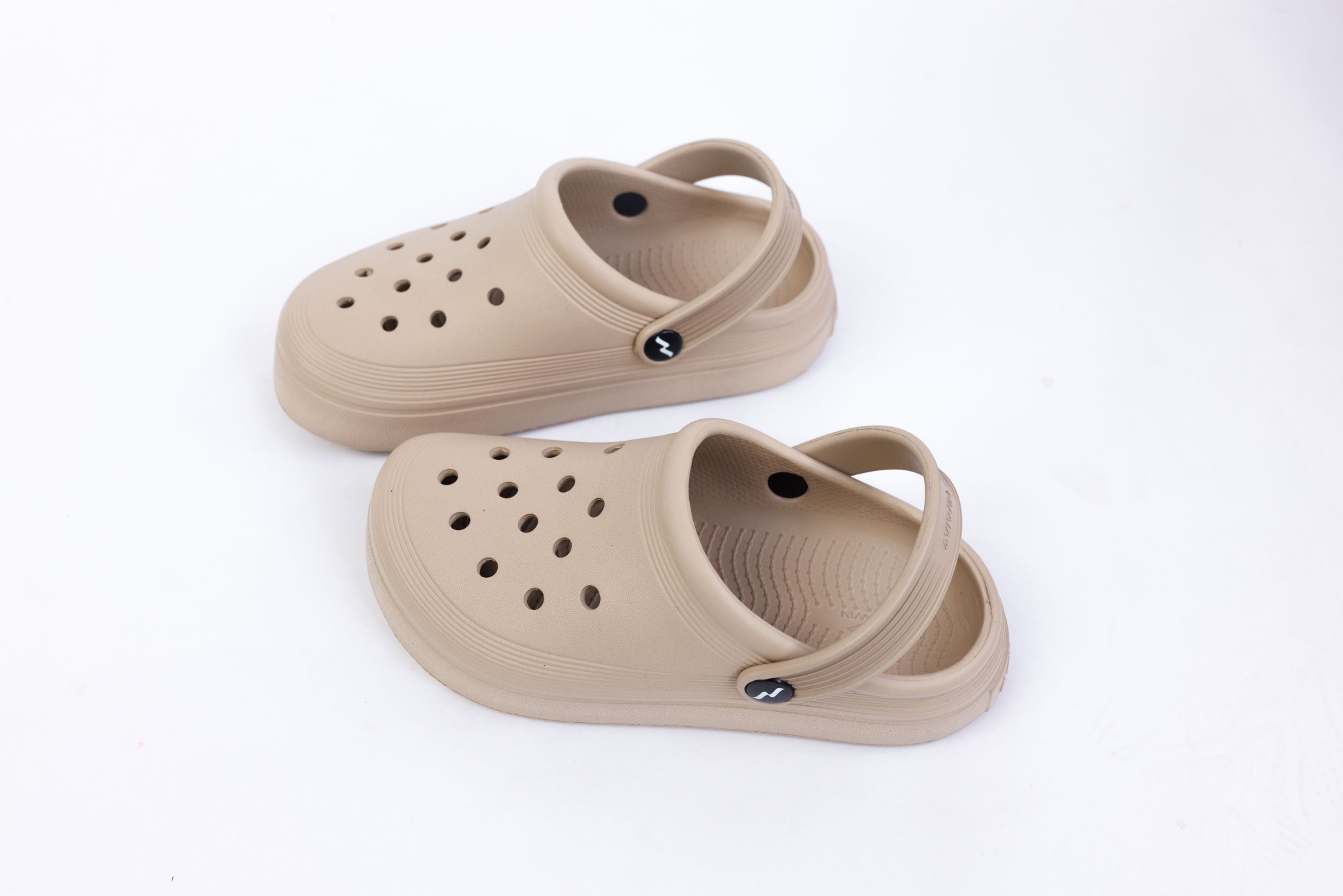 [ AVIGO-001] [ TẶNG THÊM CHARM ] Dép Sục Nam, Nữ AVIWIN AVIGO-001 Basic_thumbnail_3