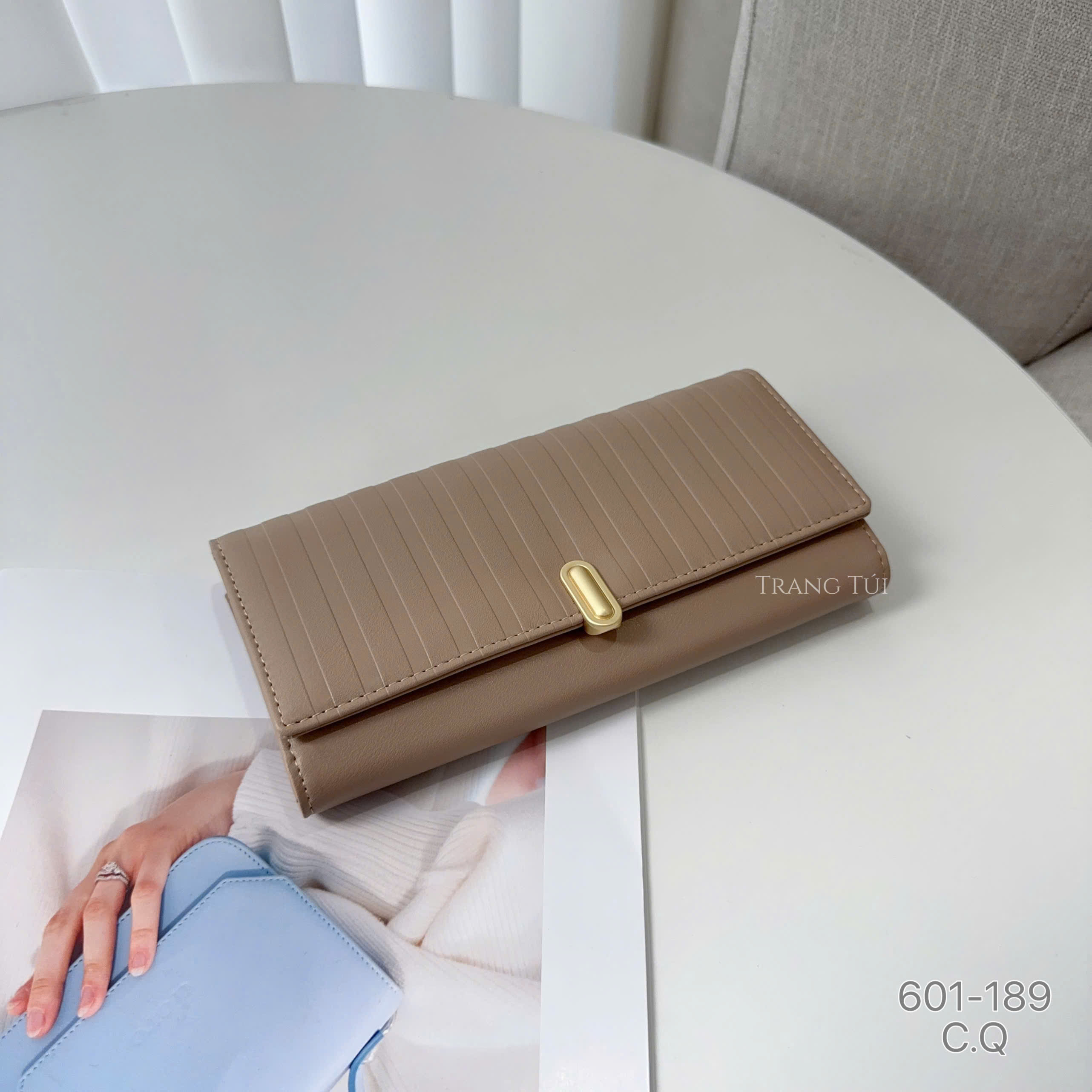Ví dài T5601-189_thumbnail_2