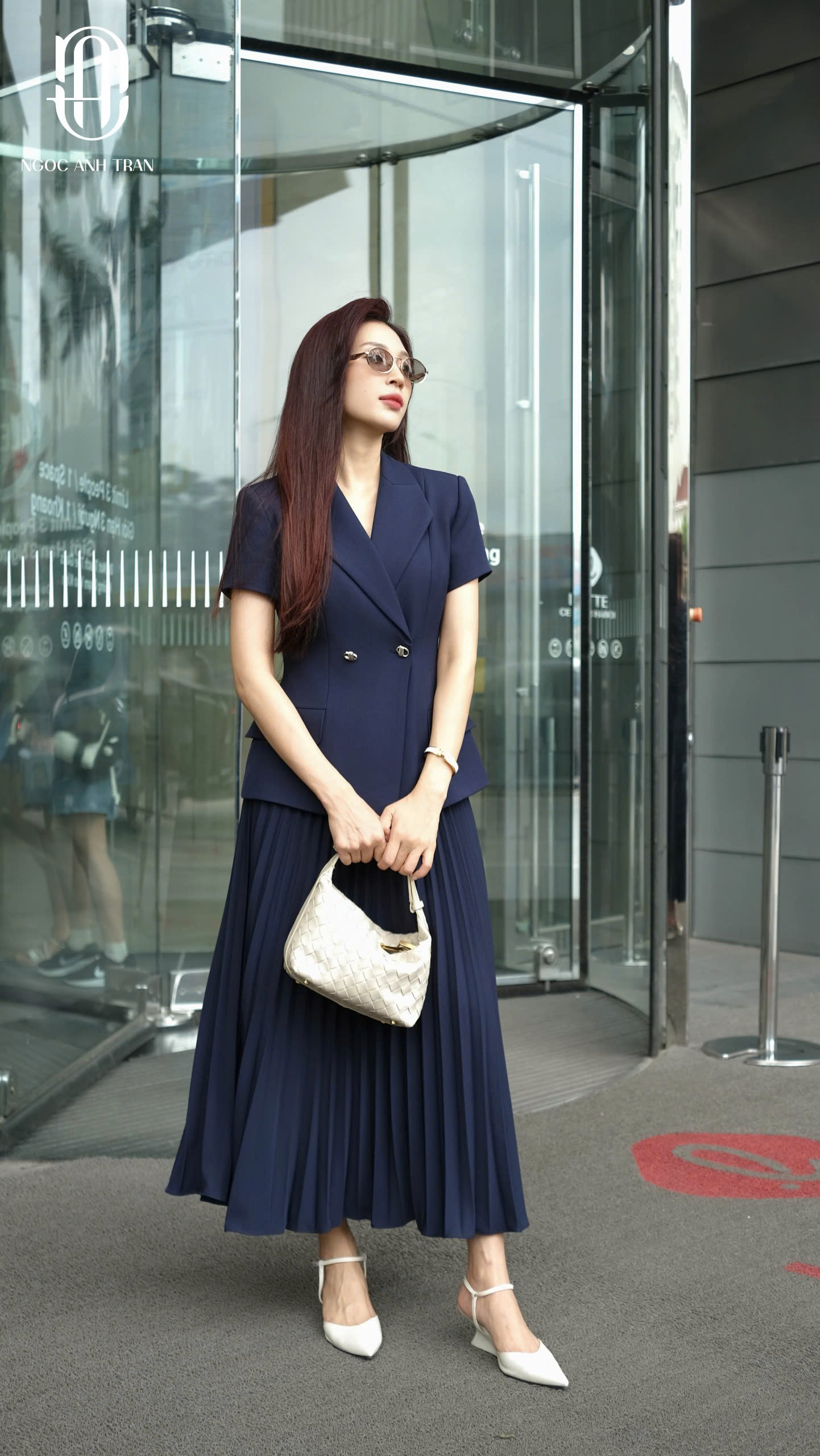 V072 - Áo vest navy tay cộc cúc vuông