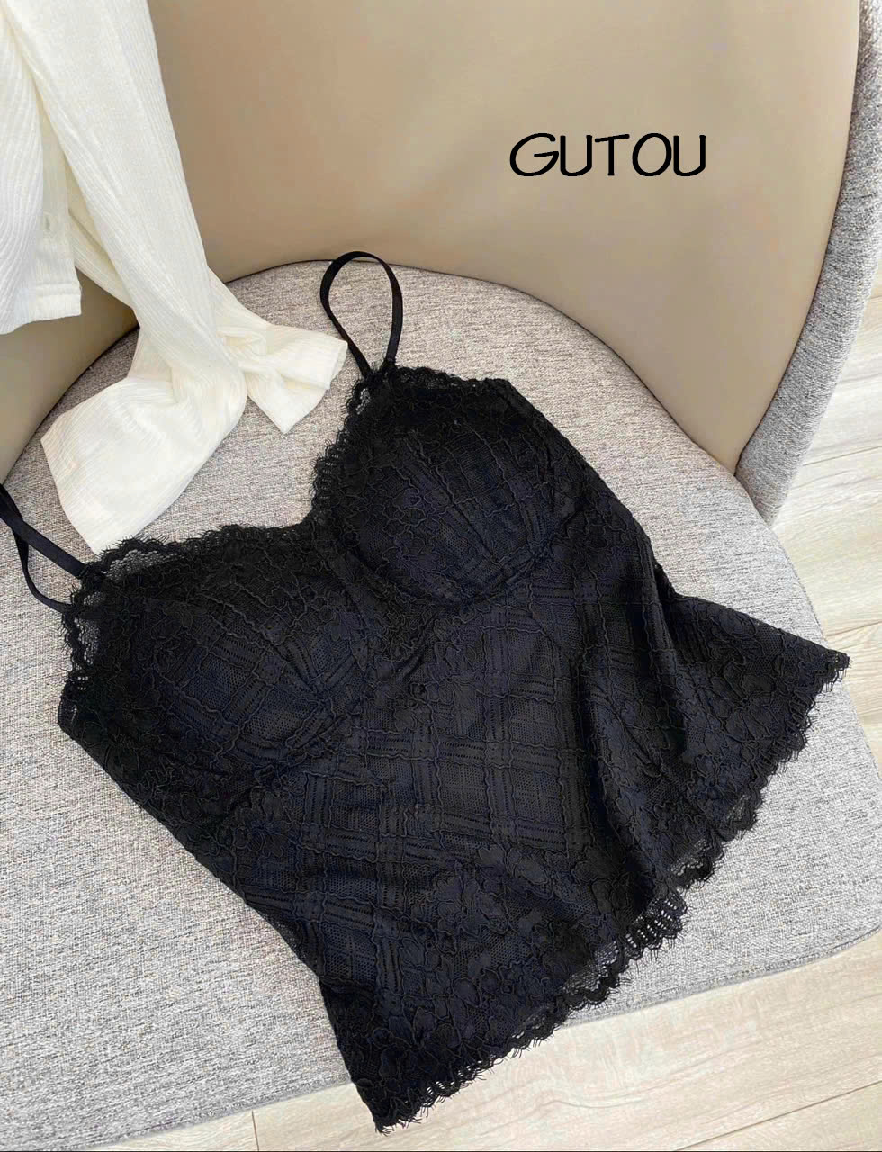 [ GUTOU ] Áo Hai Dây Viền Ren Lace Flowers_thumbnail_8