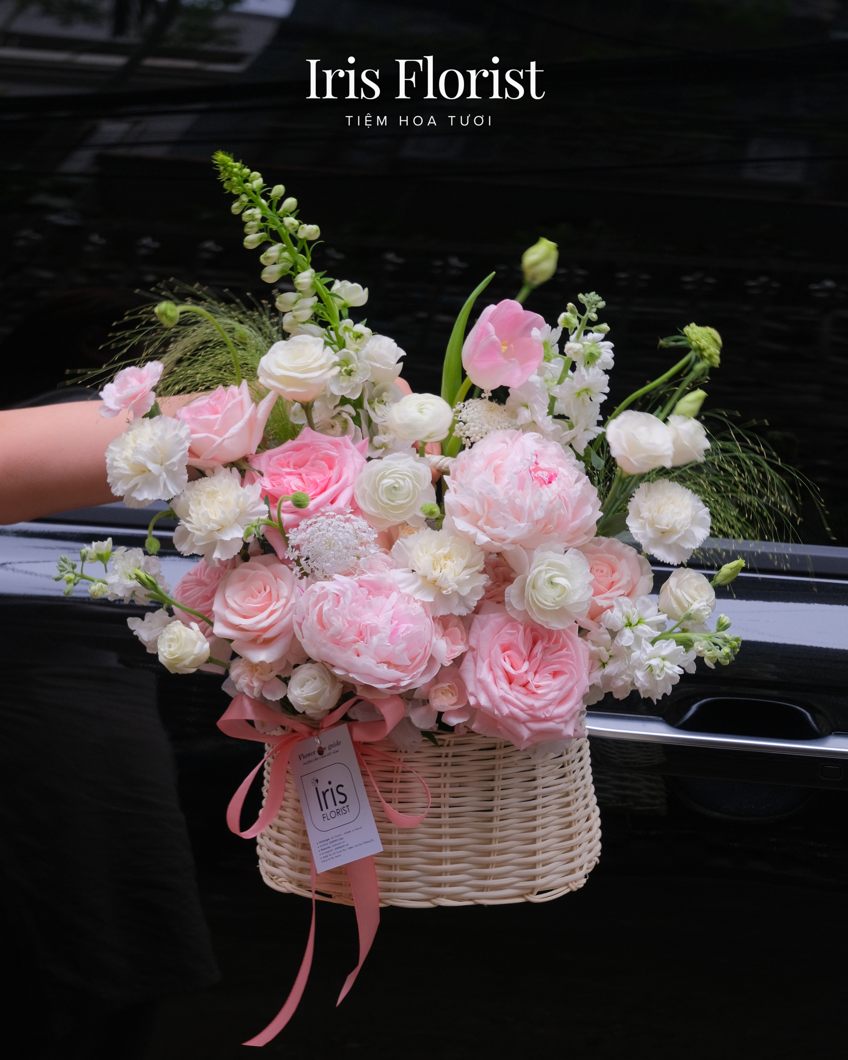 GIỏ hoa Peony mix tone hồng Pastel