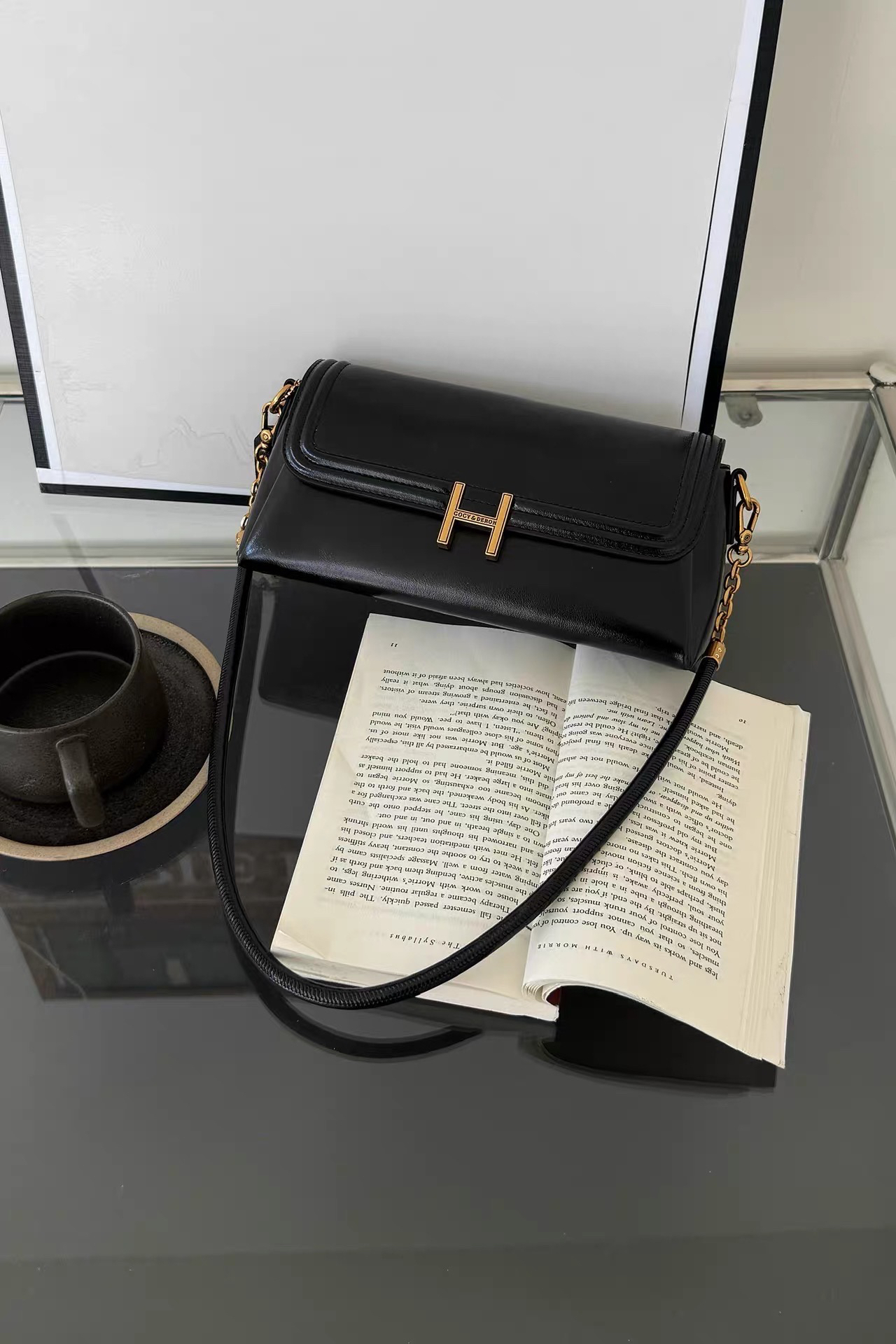 Túi COCY chữ H size24 81073