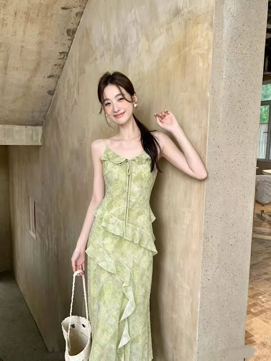 Lucas - Váy hoa 2 dây viền bèo ngực buộc nơ, viền bèo chéo dọc váy dáng dài_thumbnail_7