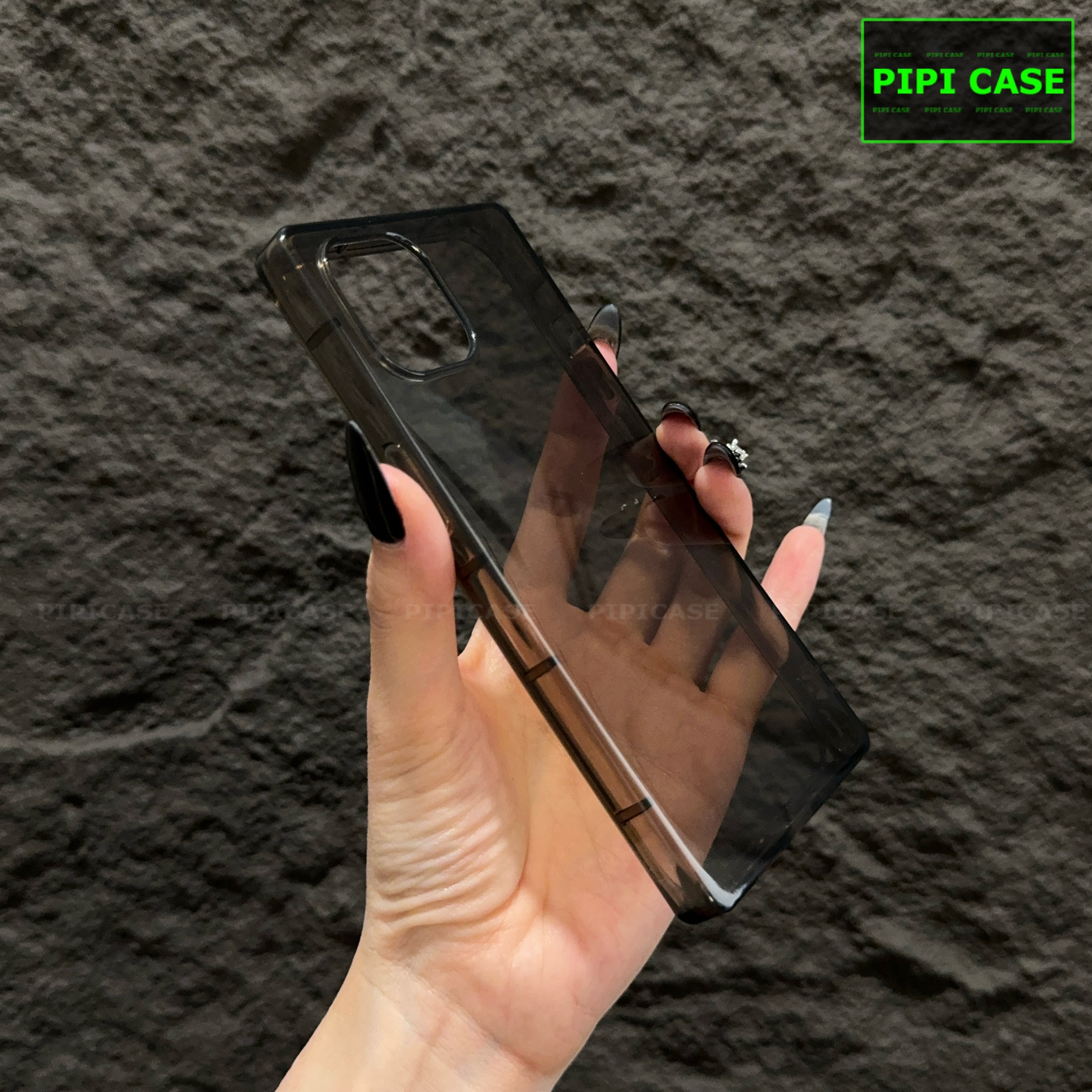 Ốp Lưng iPhone 13 - Layla - Đen_thumbnail_2