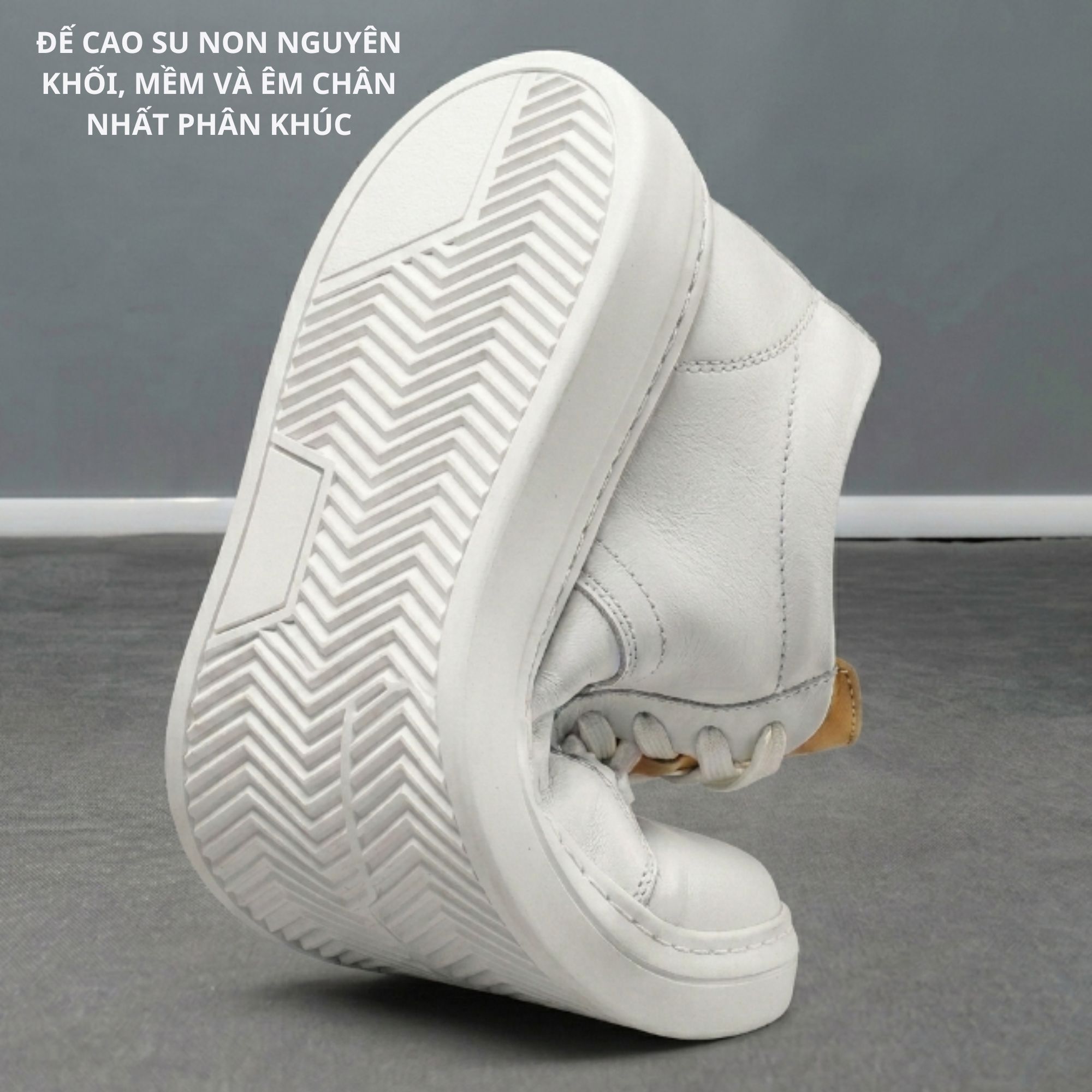 Sneaker trắng CS488