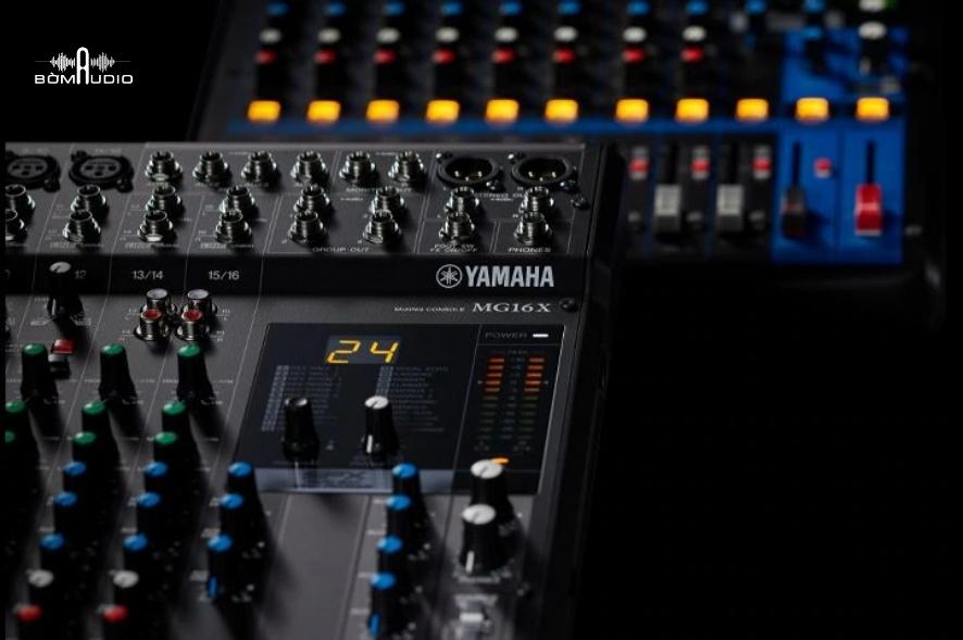 Bàn Mixer YAMAHA MG16XU