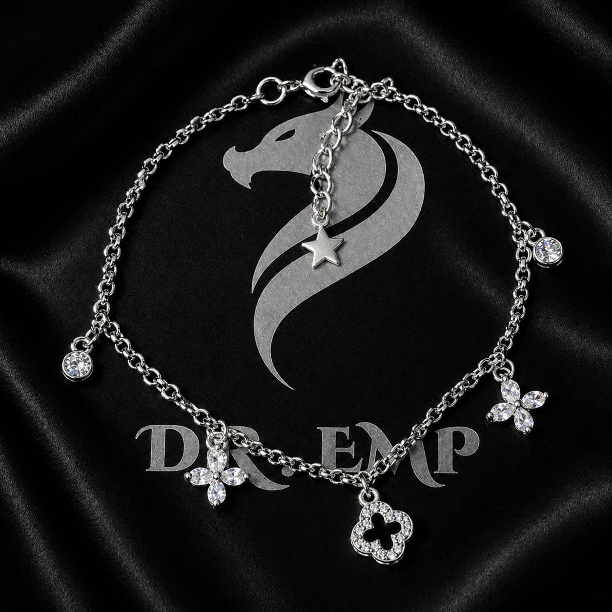 Vòng tay bạc xi kim Vancleef đen charm 4 lá