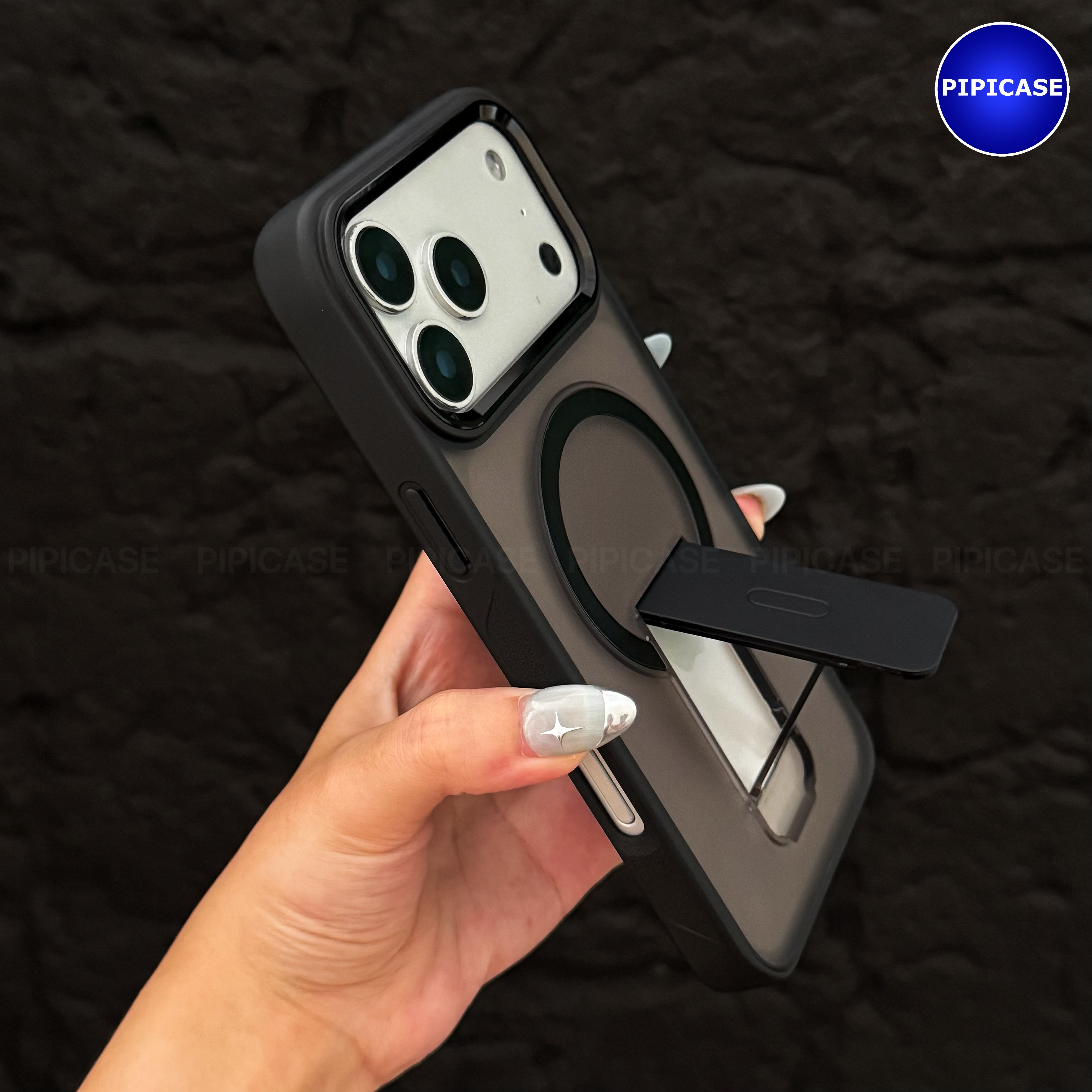 Ốp Lưng iPhone 17 Pro Max - Quin - Đen_thumbnail_0