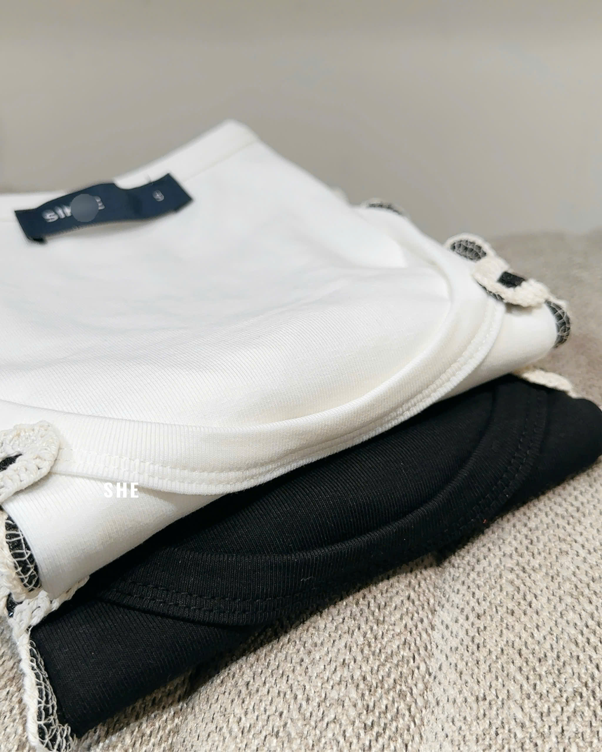 I214 ÁO KIỂU SÁT NÁCH_thumbnail_11