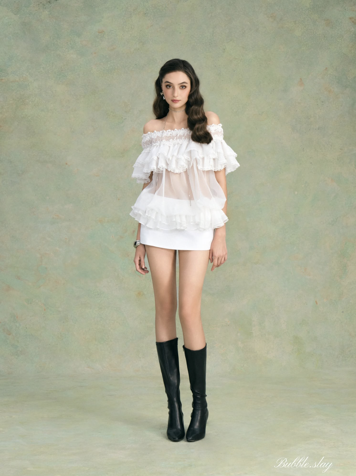 BUBBLE - TYRA WHITE TOP ( Áo )