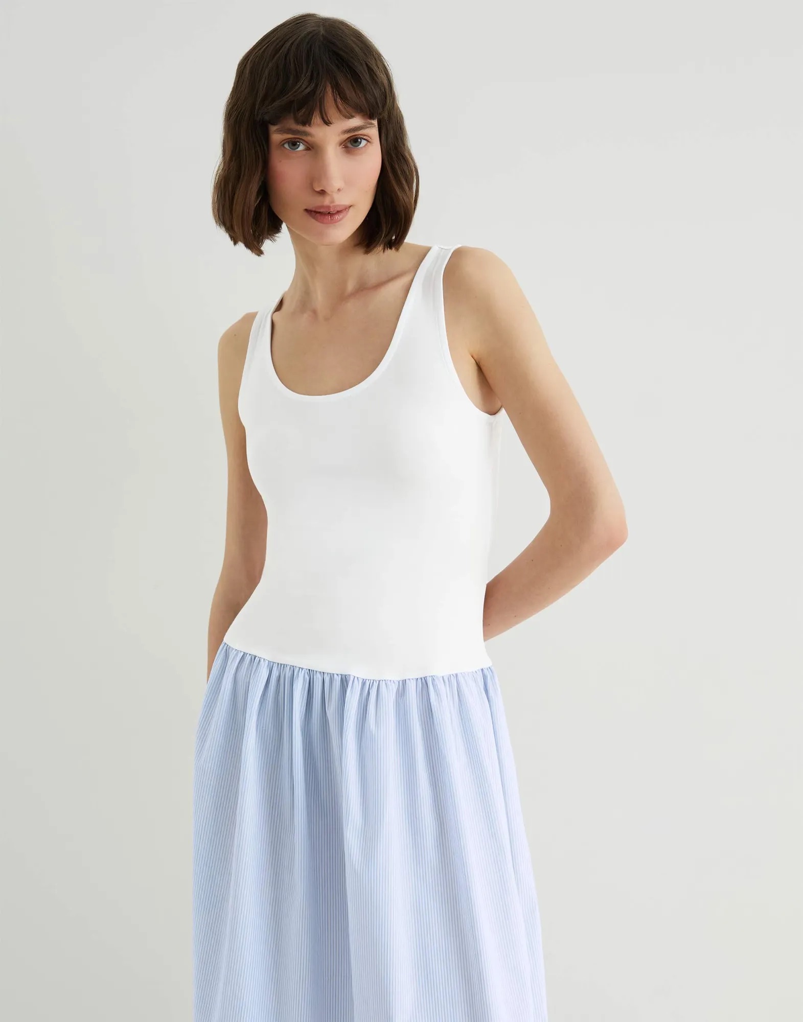 V17 VAY NU GLORIA (L12-2)_thumbnail_2