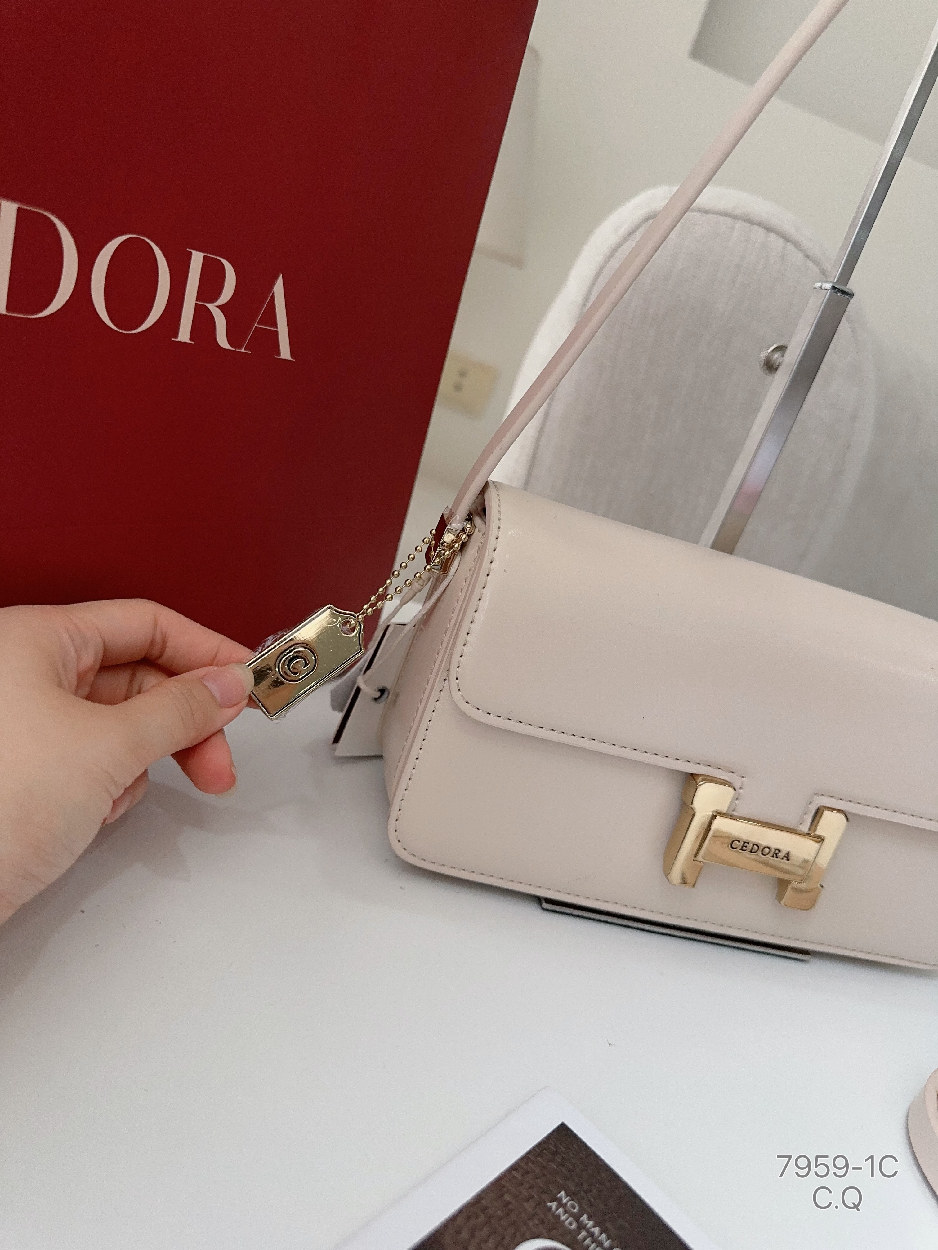 Túi CEDORA chữ H size22 7959-1C_thumbnail_12