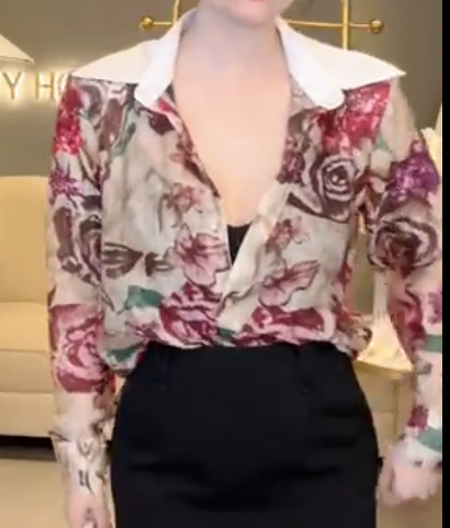 Sơ Mi Hoa Hồng Cổ Trắng