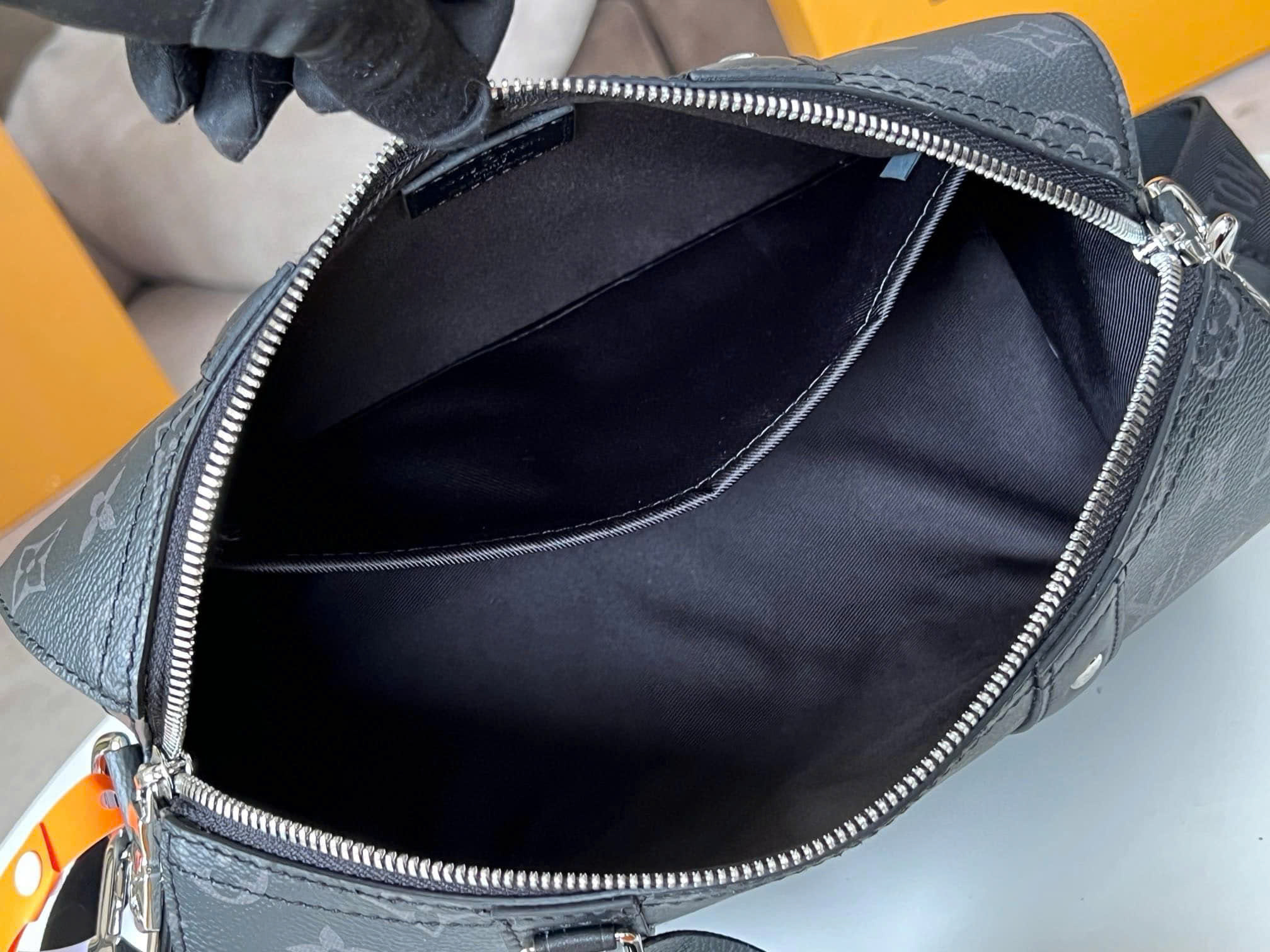 Túi  LV City Keepall_thumbnail_6