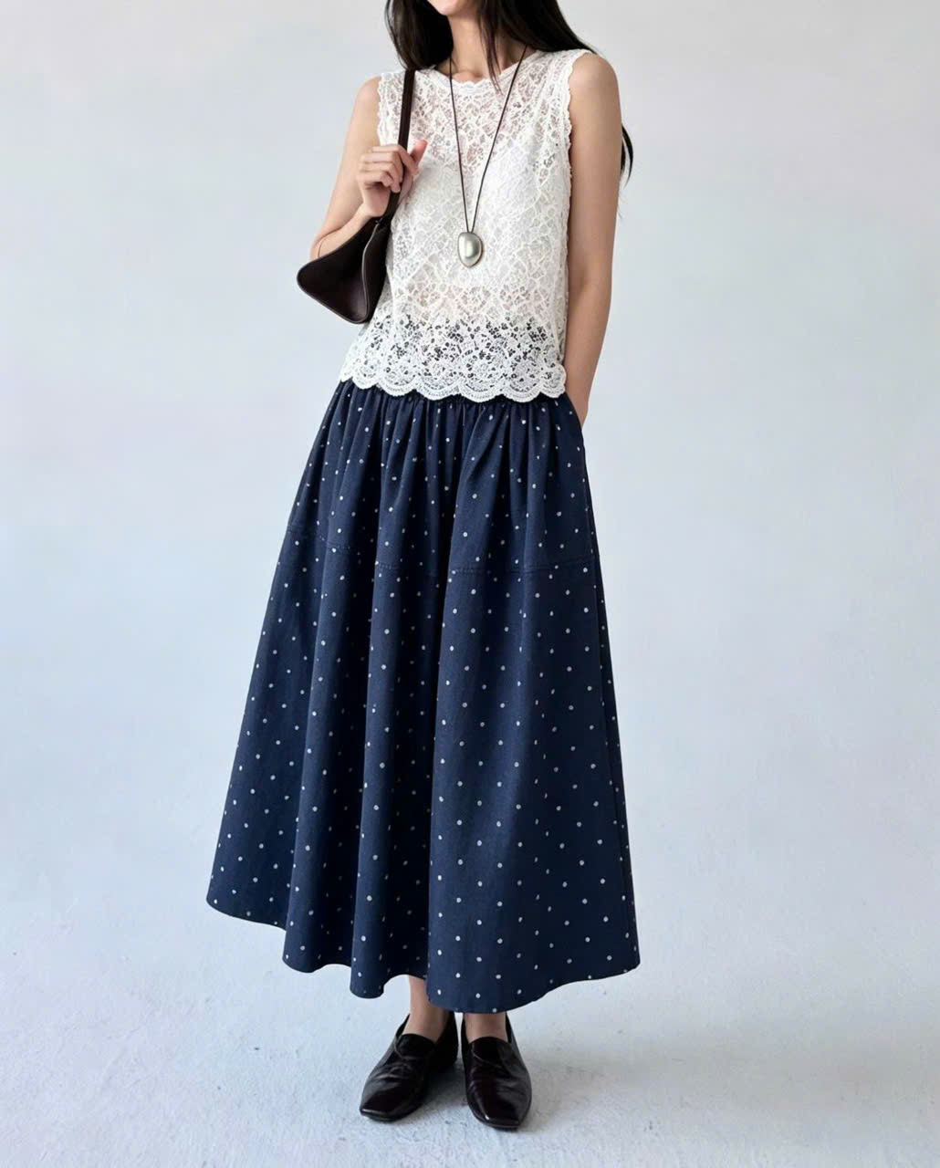 E752 CHÂN VÁY XÒE NAVY PHỐI CHẤM BI_thumbnail_5